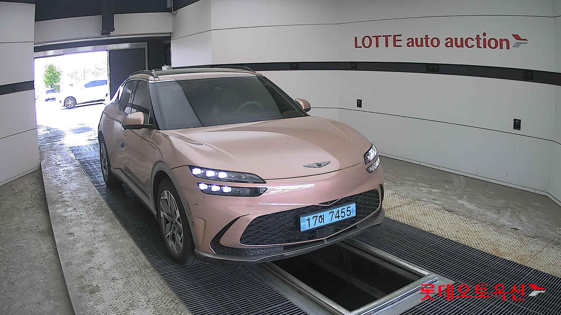 جينيسيس GV60 2022 - صورة 24