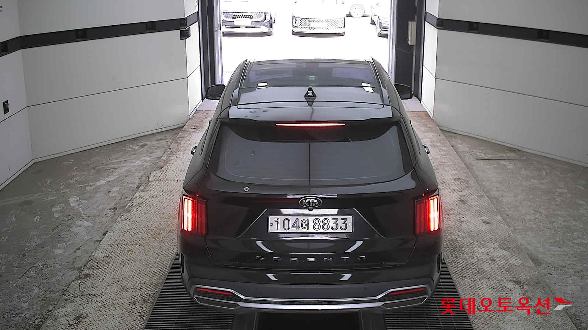 Kia Sorento 2021 - Image 17