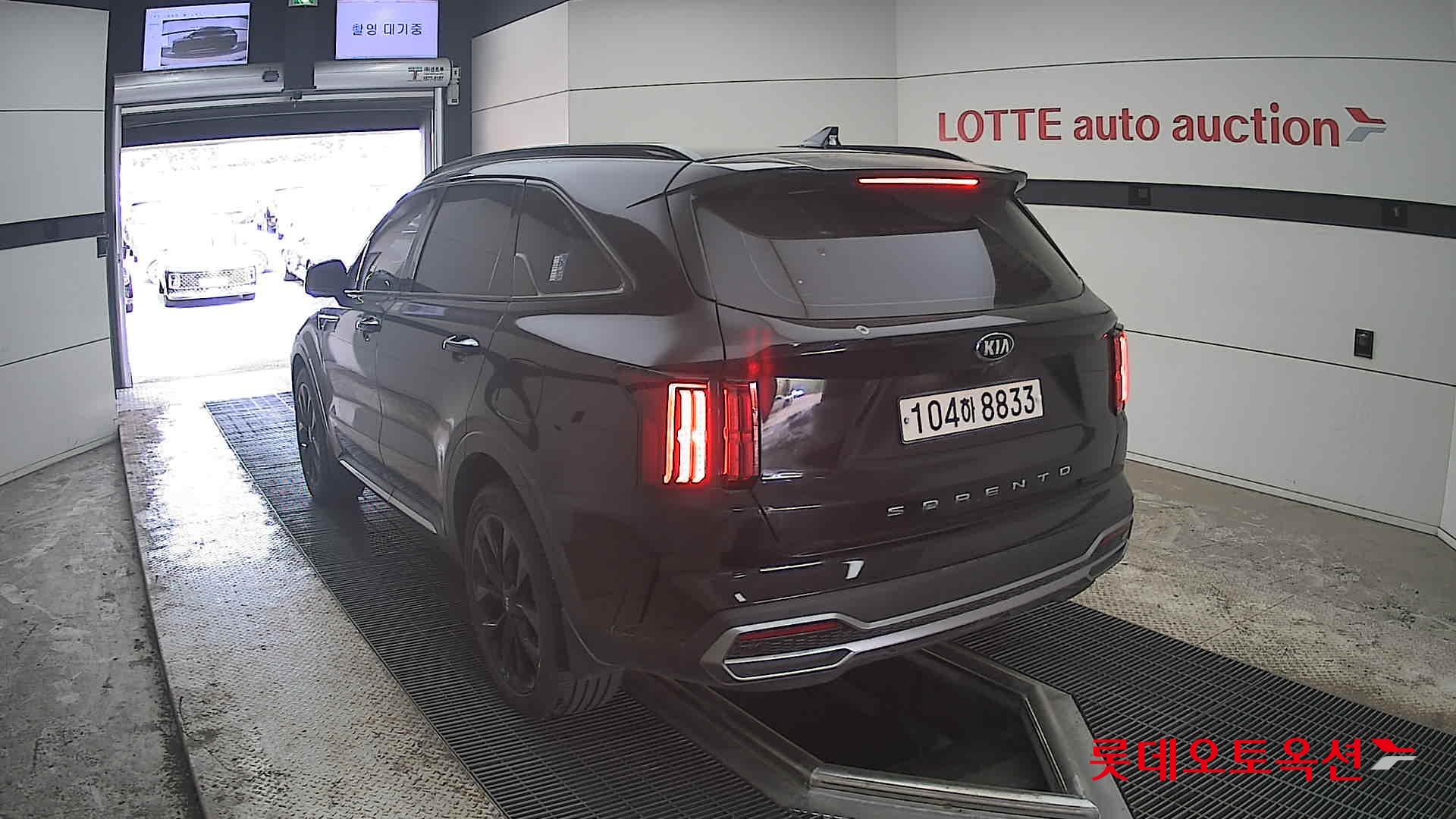 Kia Sorento 2021 - Image 16