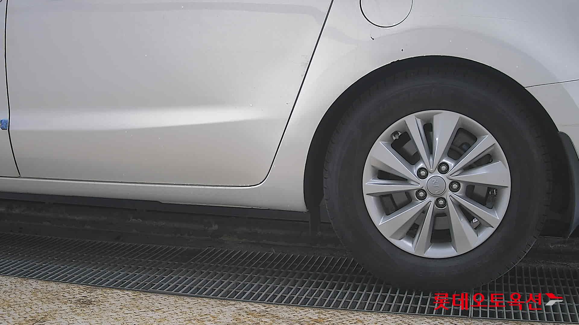 كيا نيو كارنيفال 2018 - صورة 26