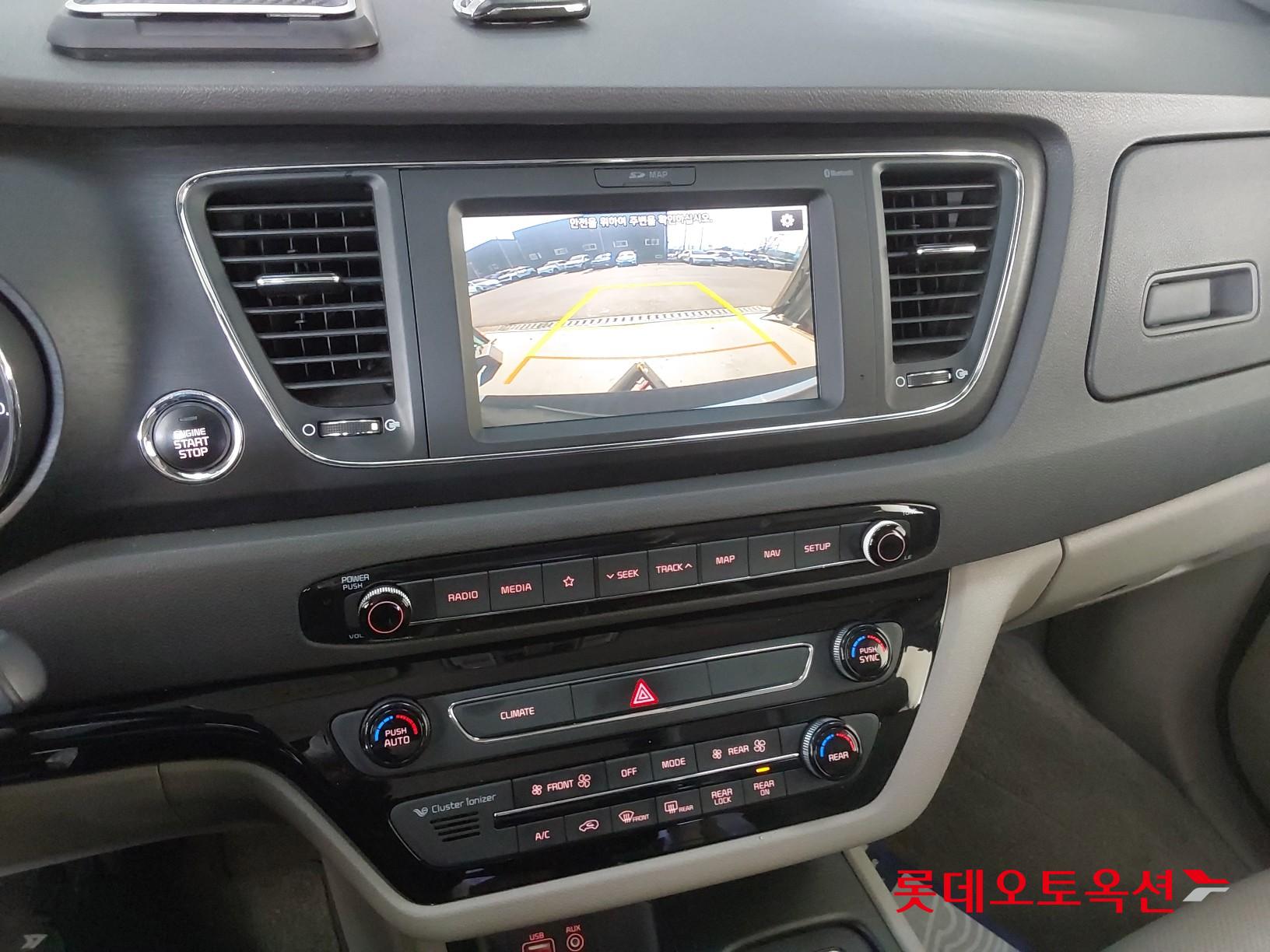 كيا نيو كارنيفال 2018 - صورة 33