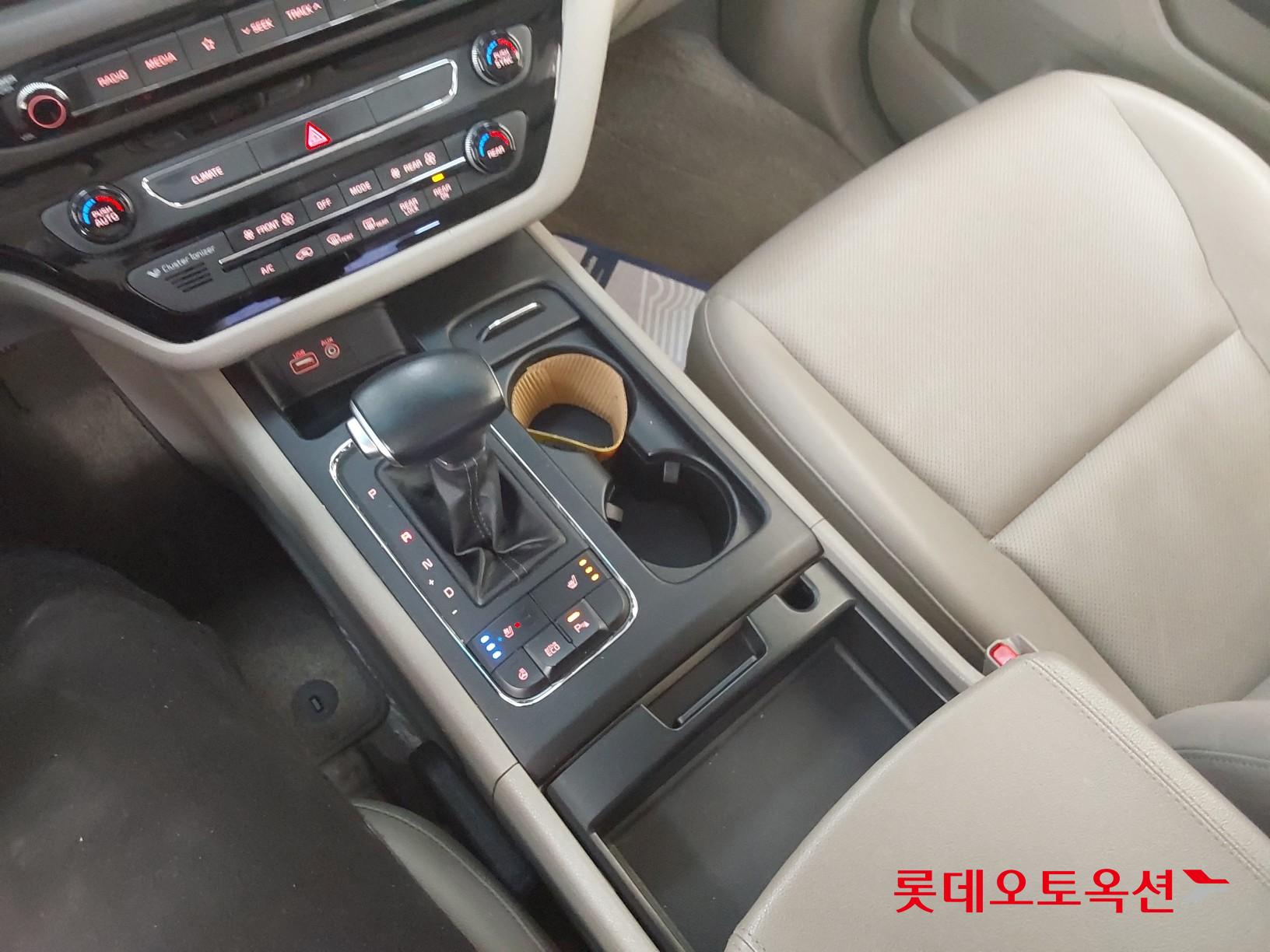 كيا نيو كارنيفال 2018 - صورة 34