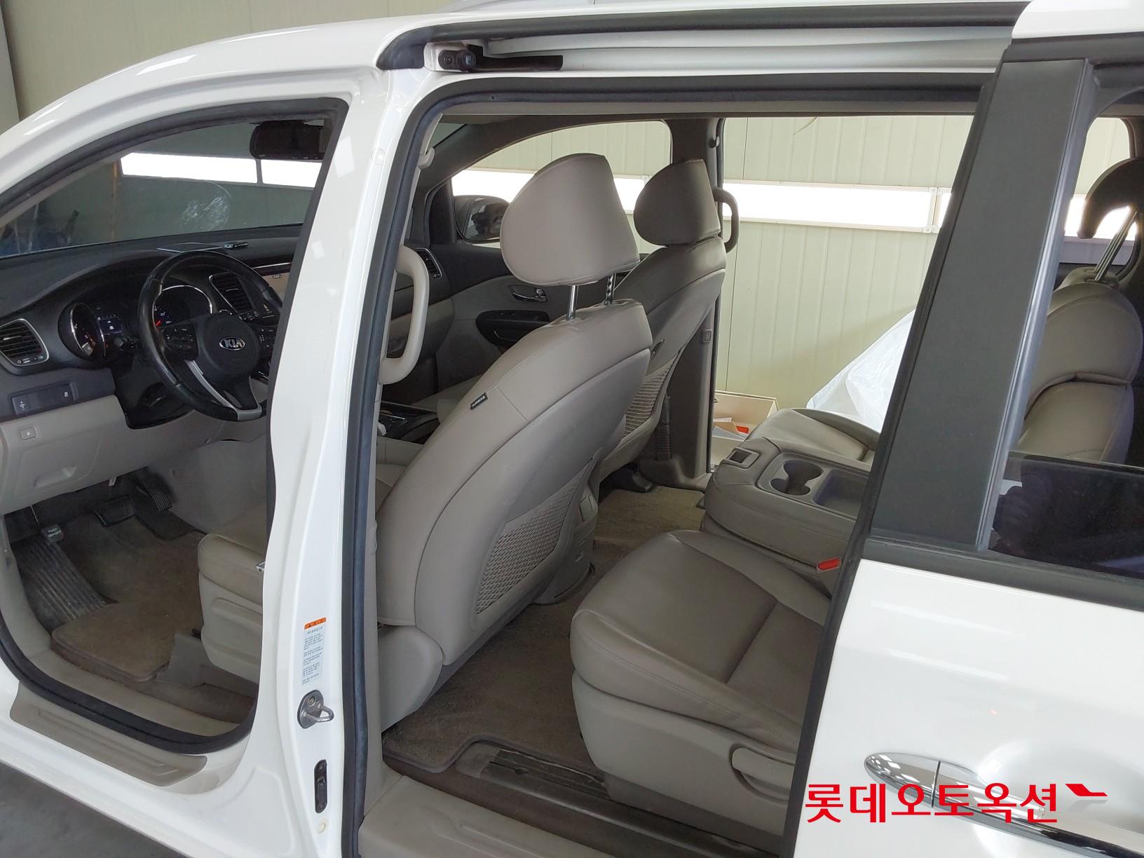 كيا نيو كارنيفال 2018 - صورة 37