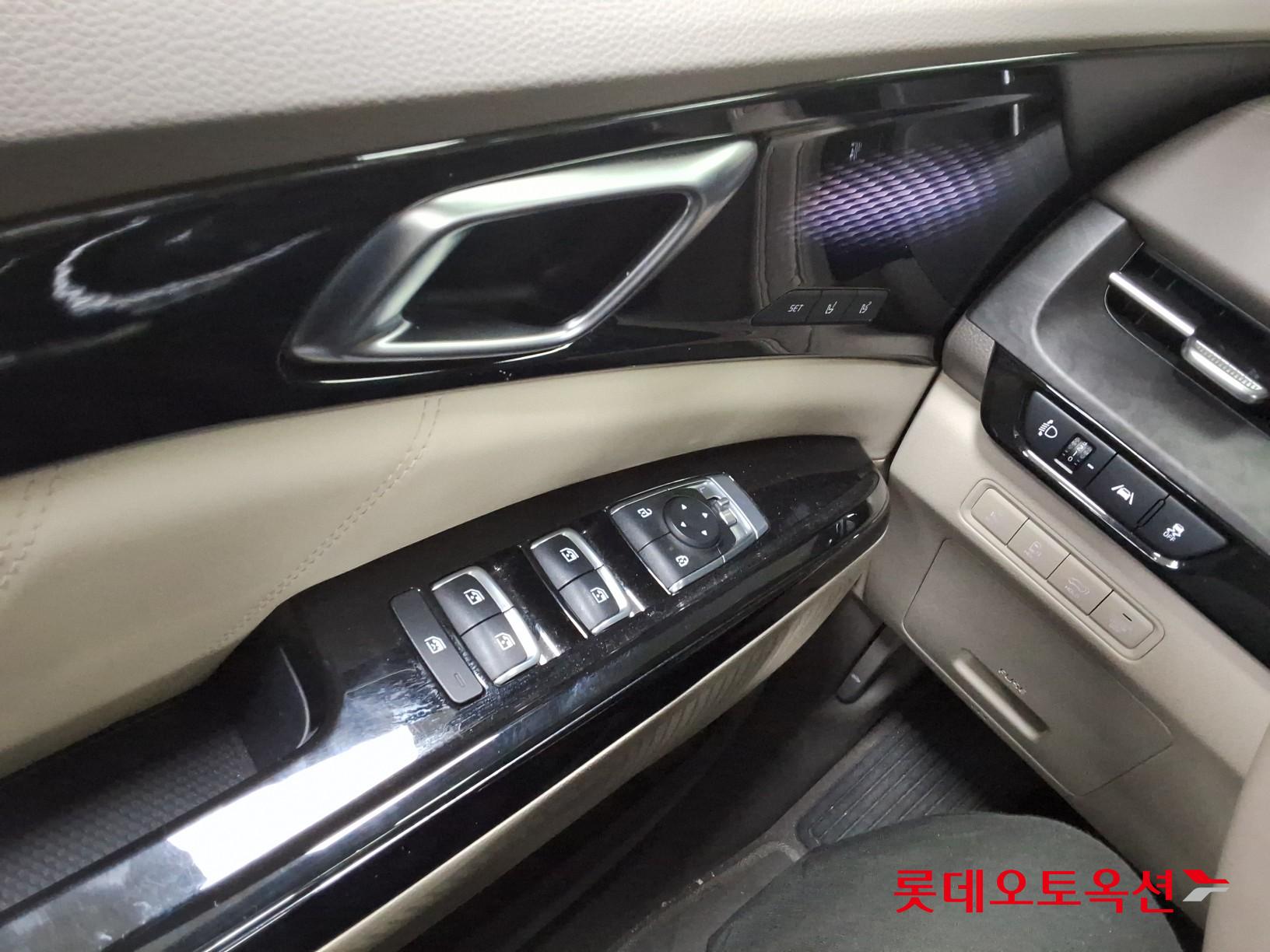 Kia Carnival Limousine id 3809997 из Кореи 28