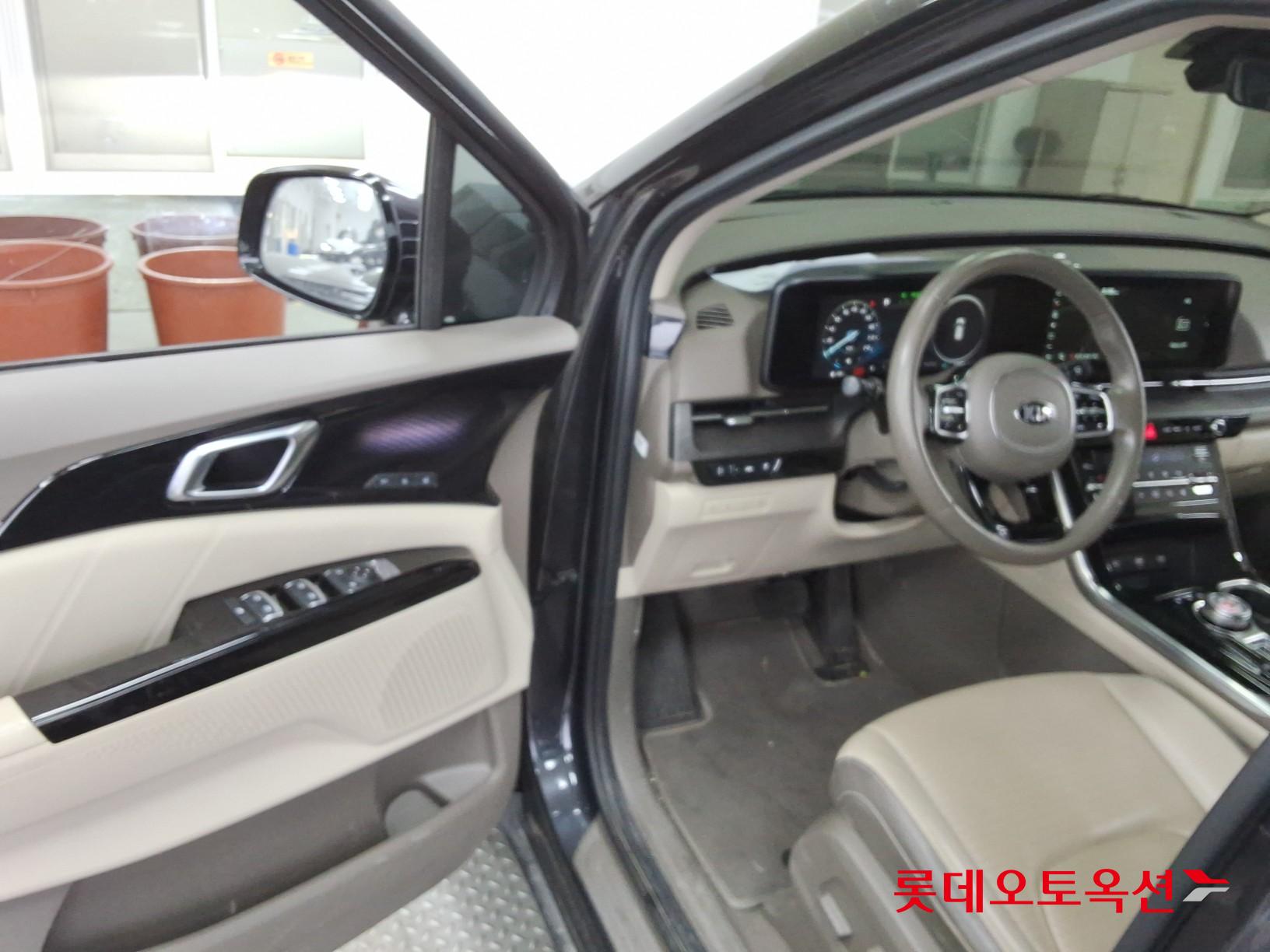 Kia Carnival Limousine id 3809997 из Кореи 36