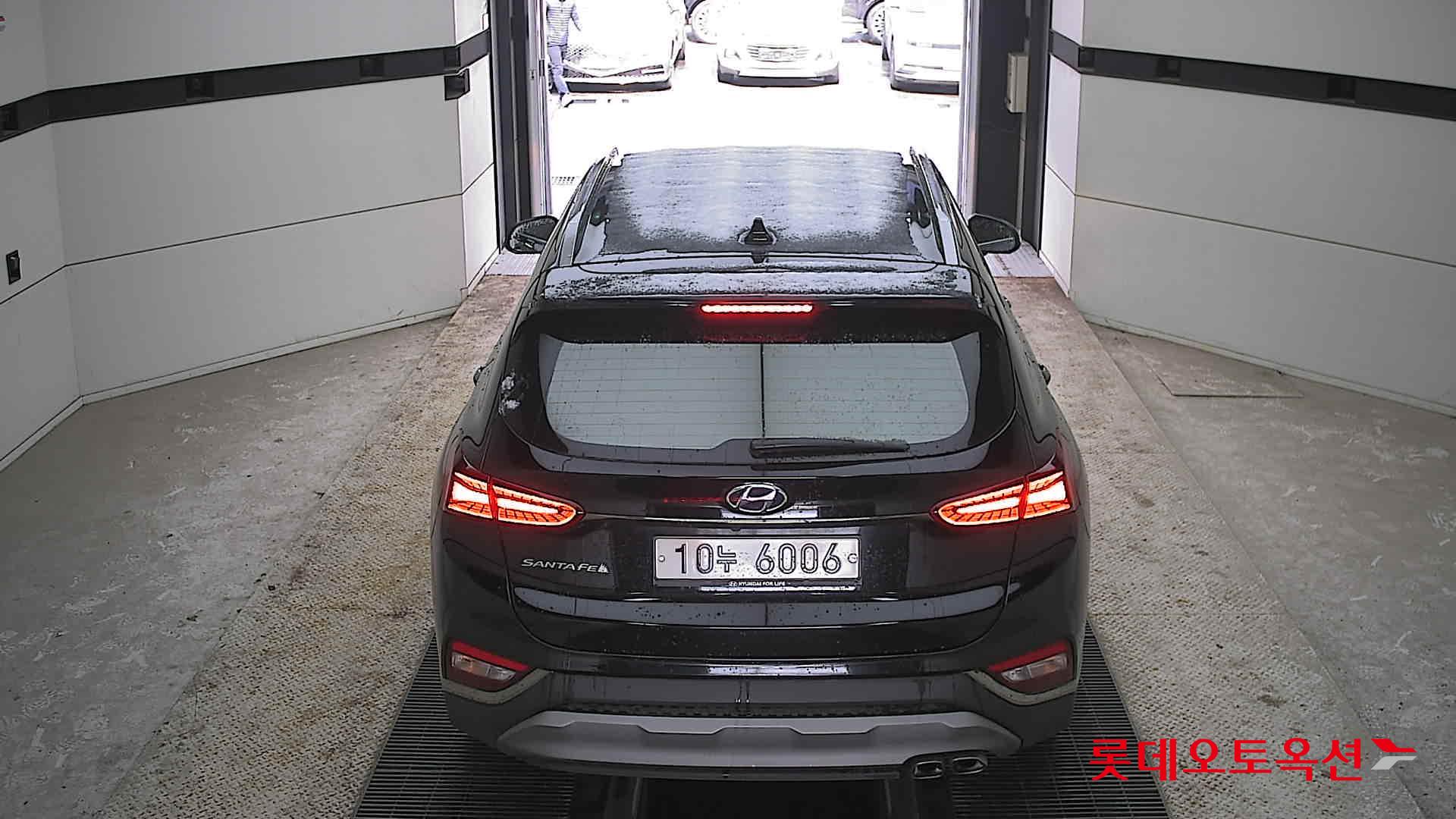 2020 - Hyundai SANTAFE