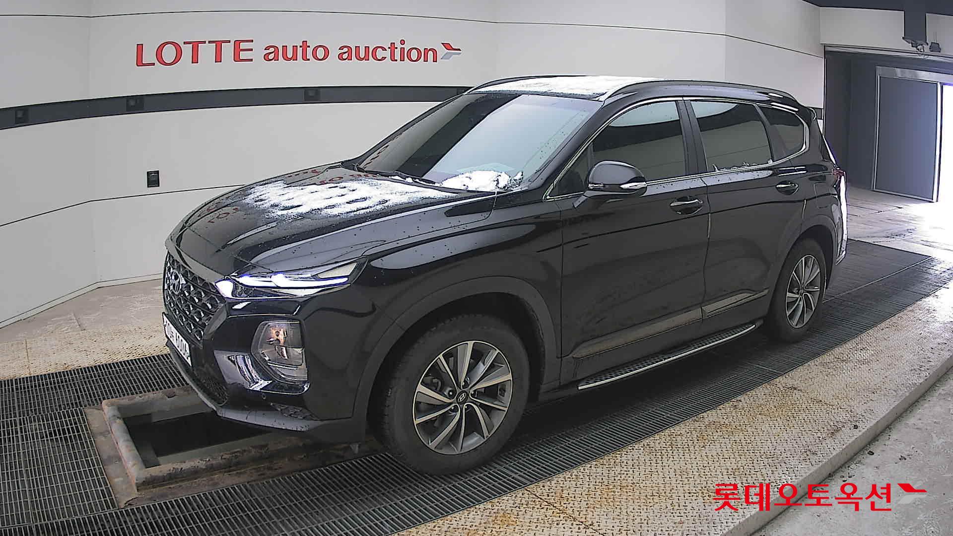 2020 - Hyundai SANTAFE