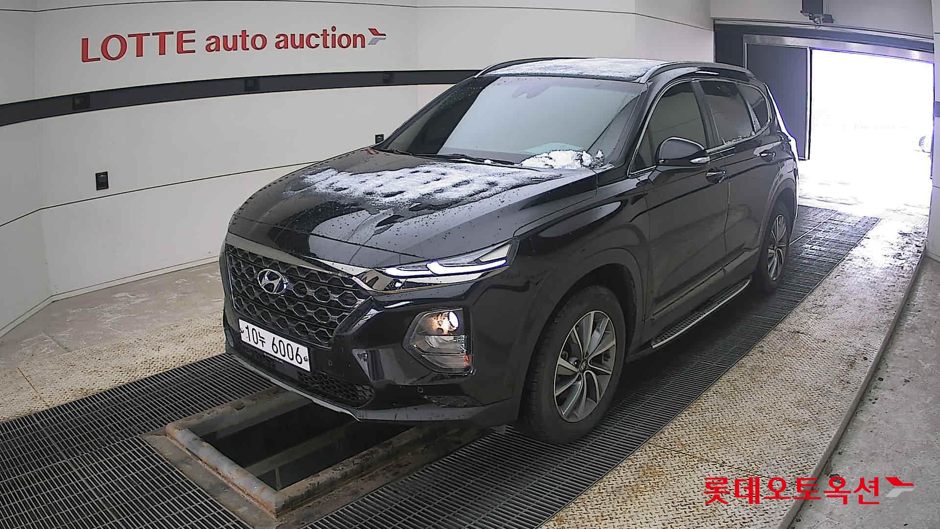 2020 - Hyundai SANTAFE