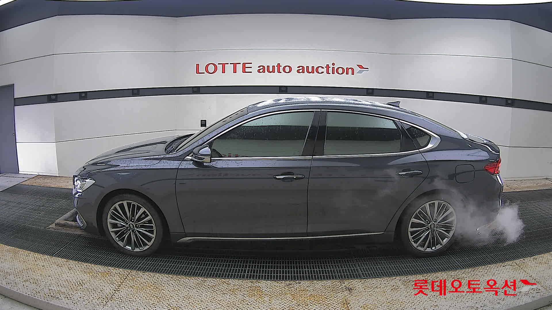 2018 - Hyundai GRANDEUR