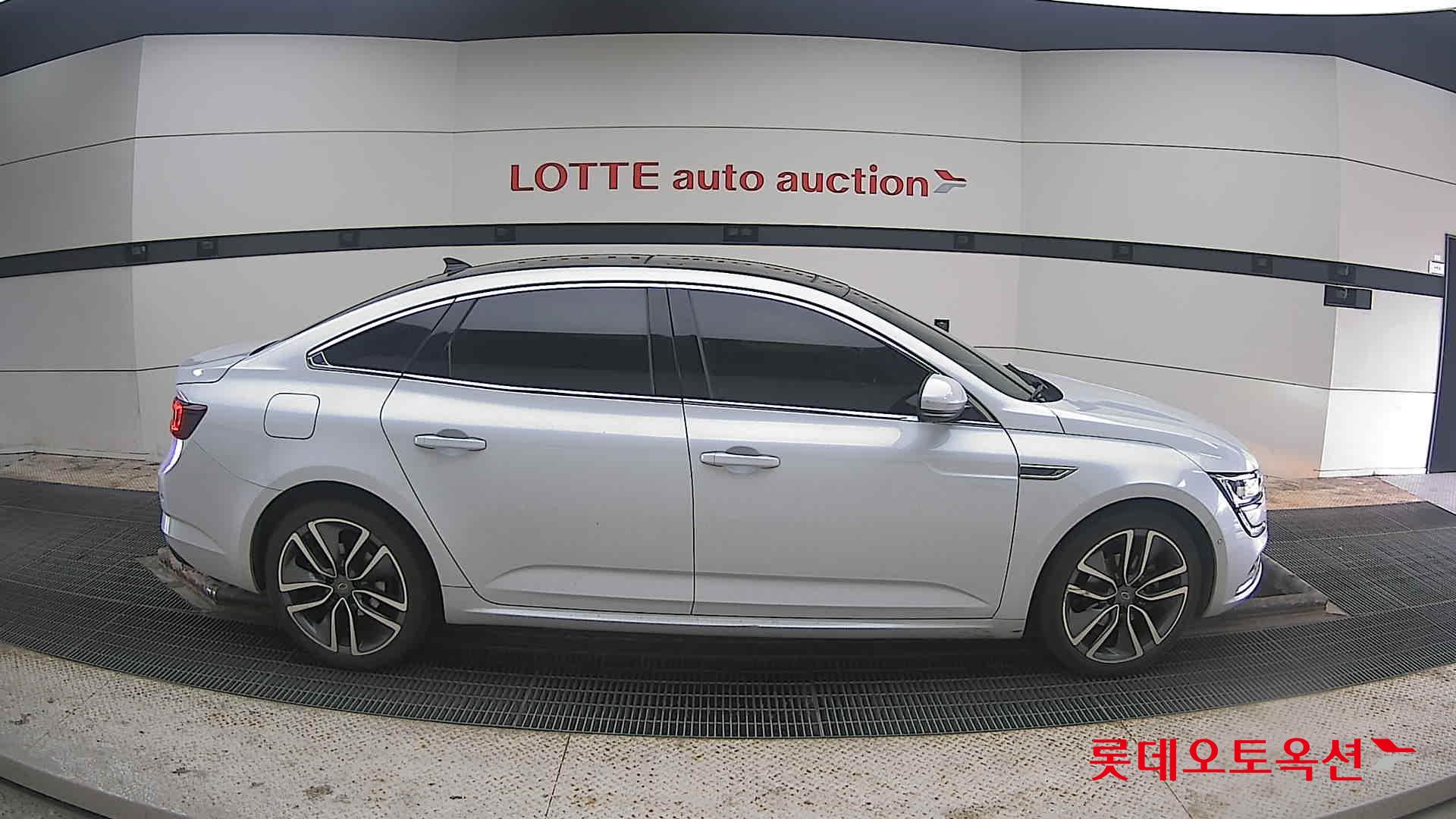 2016 - Renault Samsung SM6