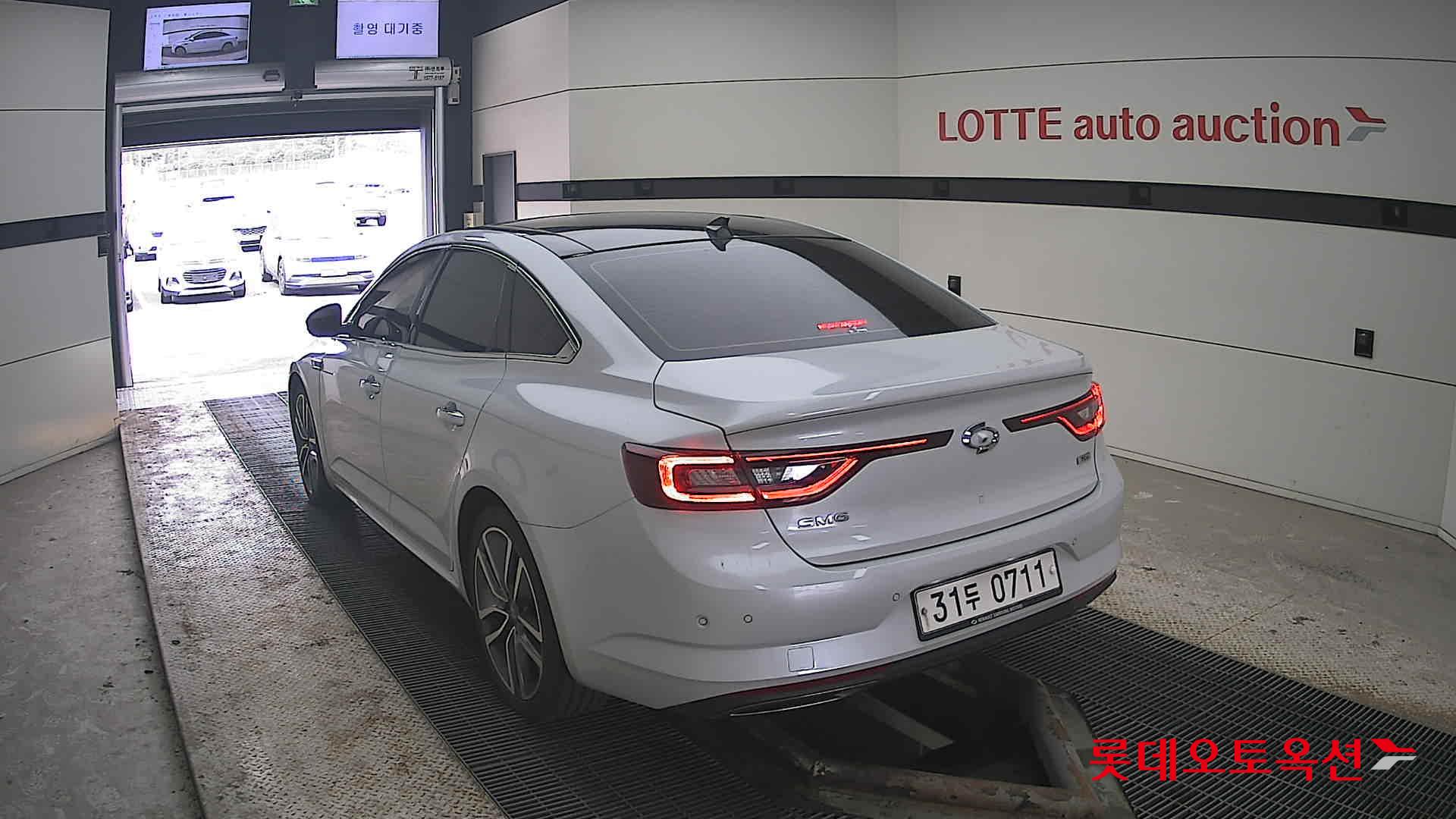 2016 - Renault Samsung SM6