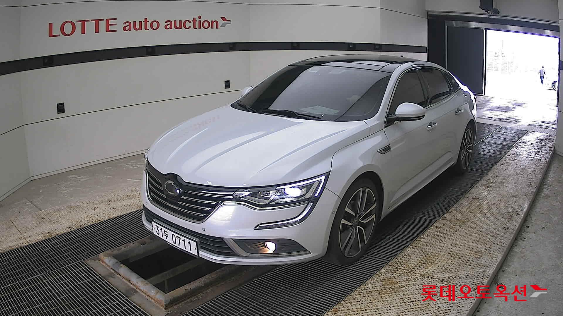2016 - Renault Samsung SM6