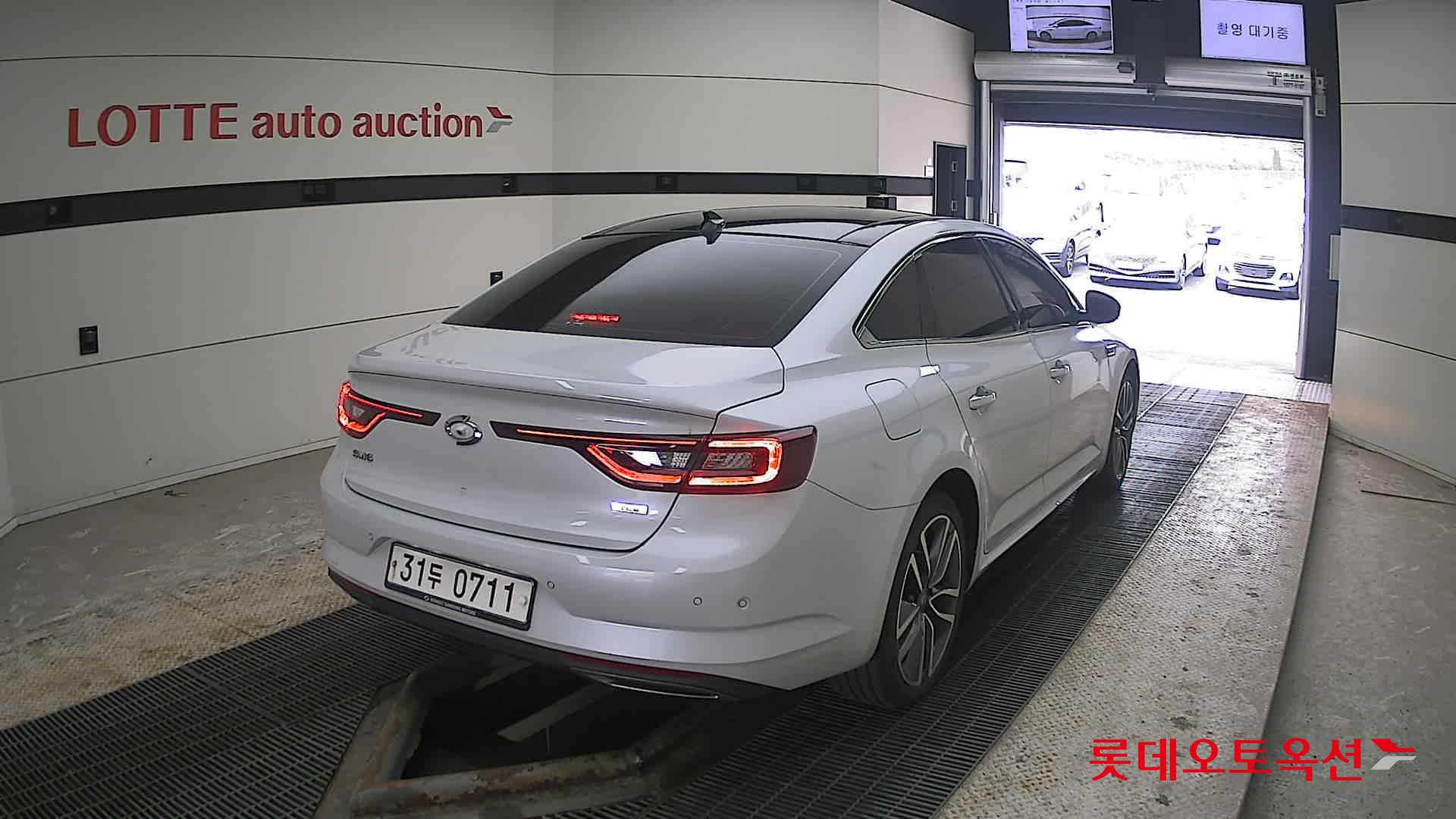 2016 - Renault Samsung SM6