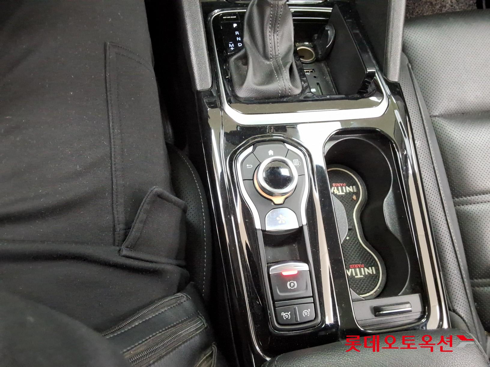 2016 - Renault Samsung SM6