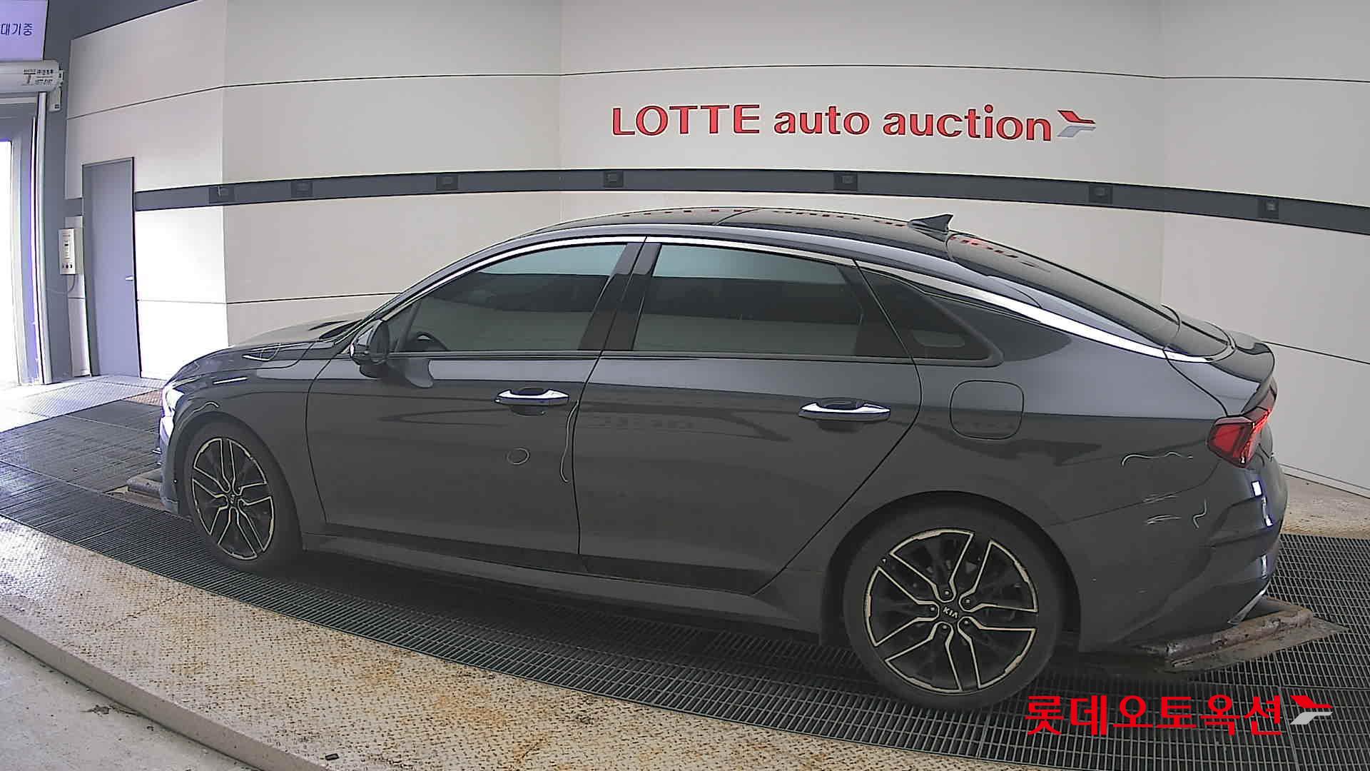 Kia K5 2020 - Image 14