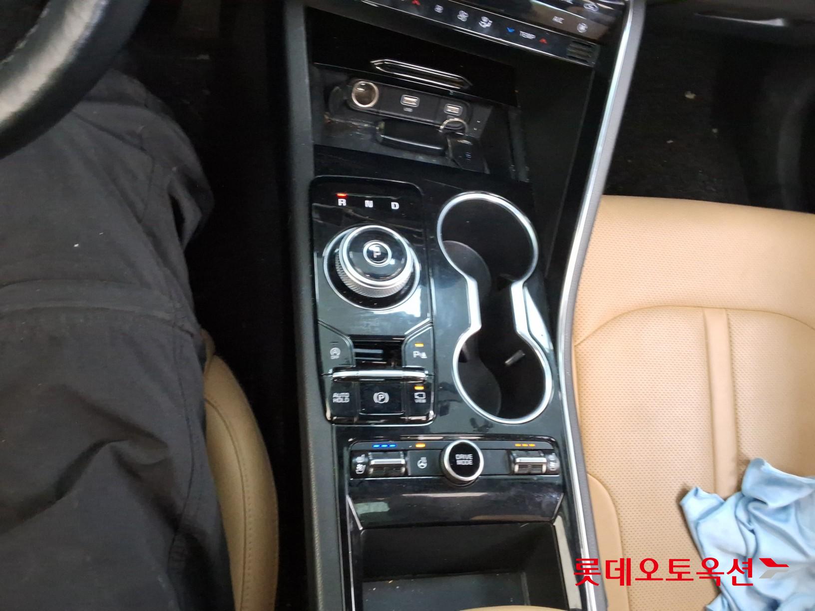 Kia K5 2020 - Image 32