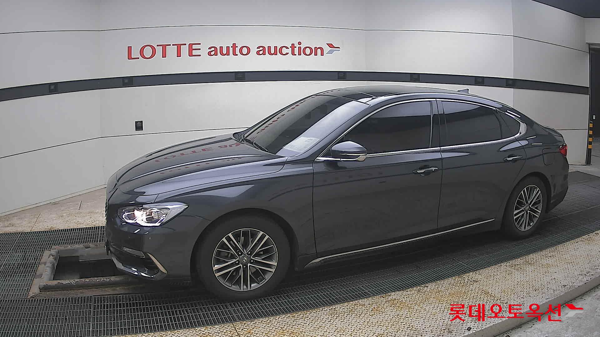 Hyundai Grandeur 2018 - Image 12