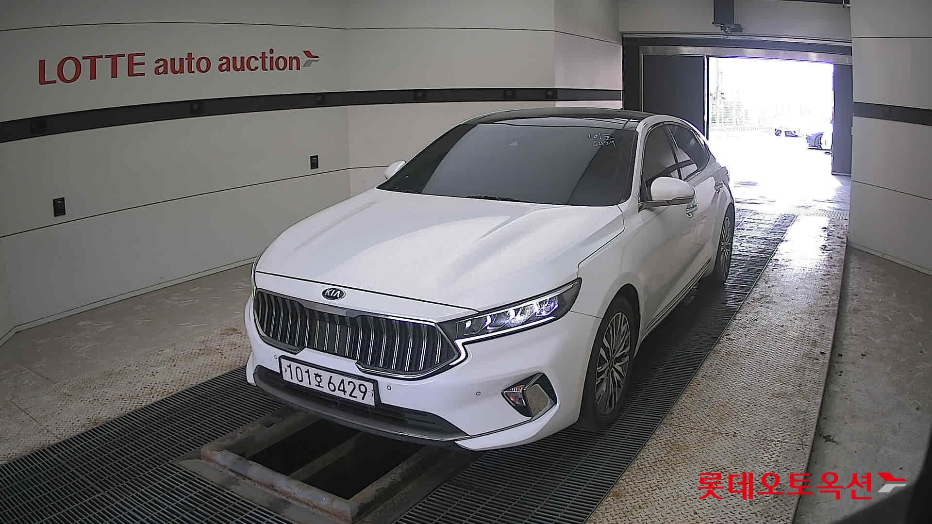 Kia K7 2020 - Image 10