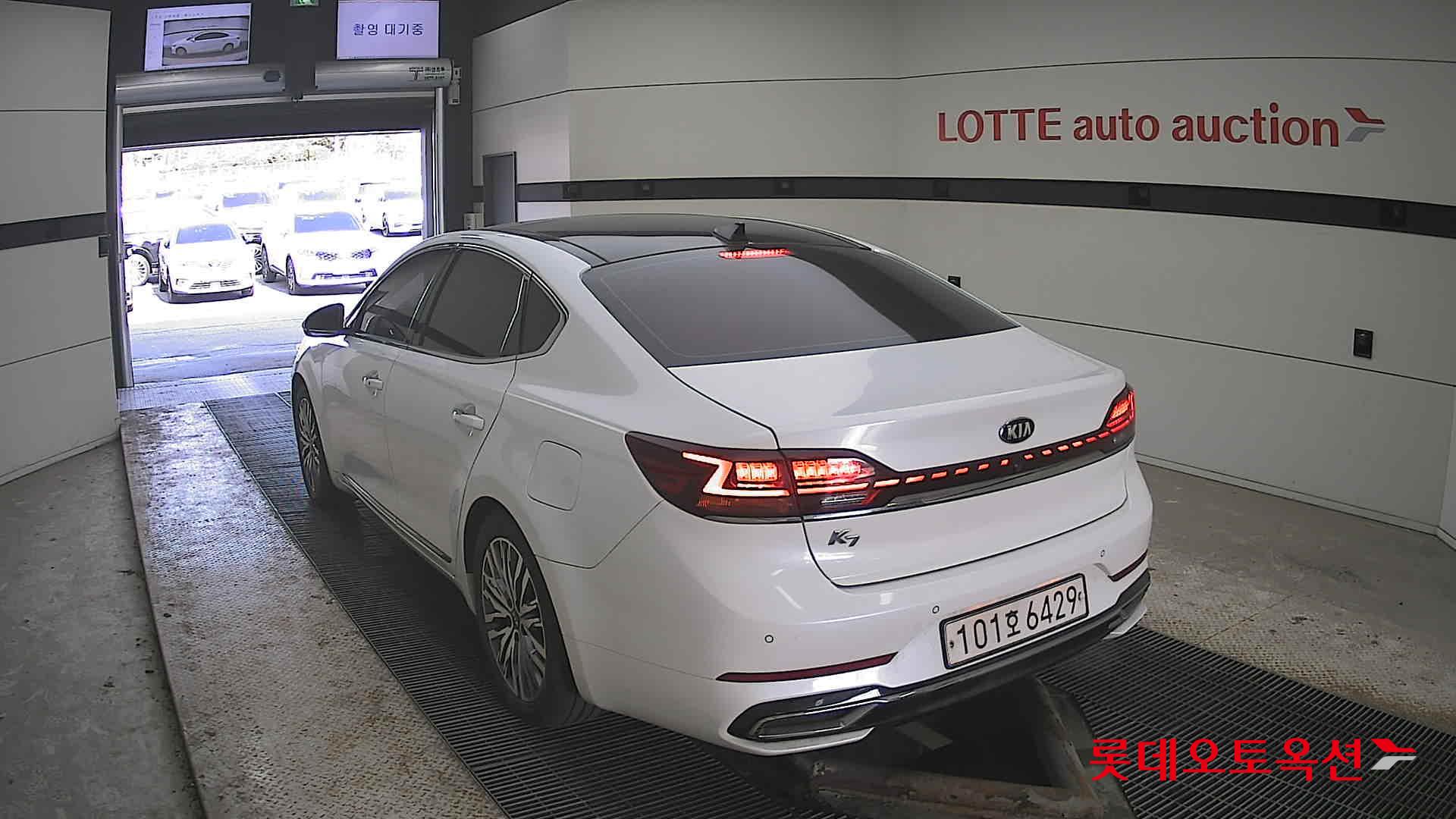 Kia K7 2020 - Image 16