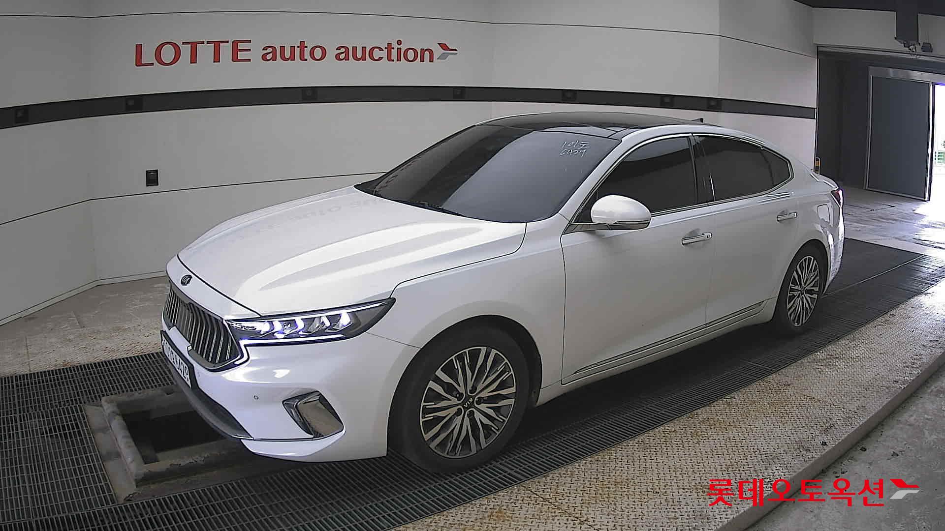 Kia K7 2020 - Image 11