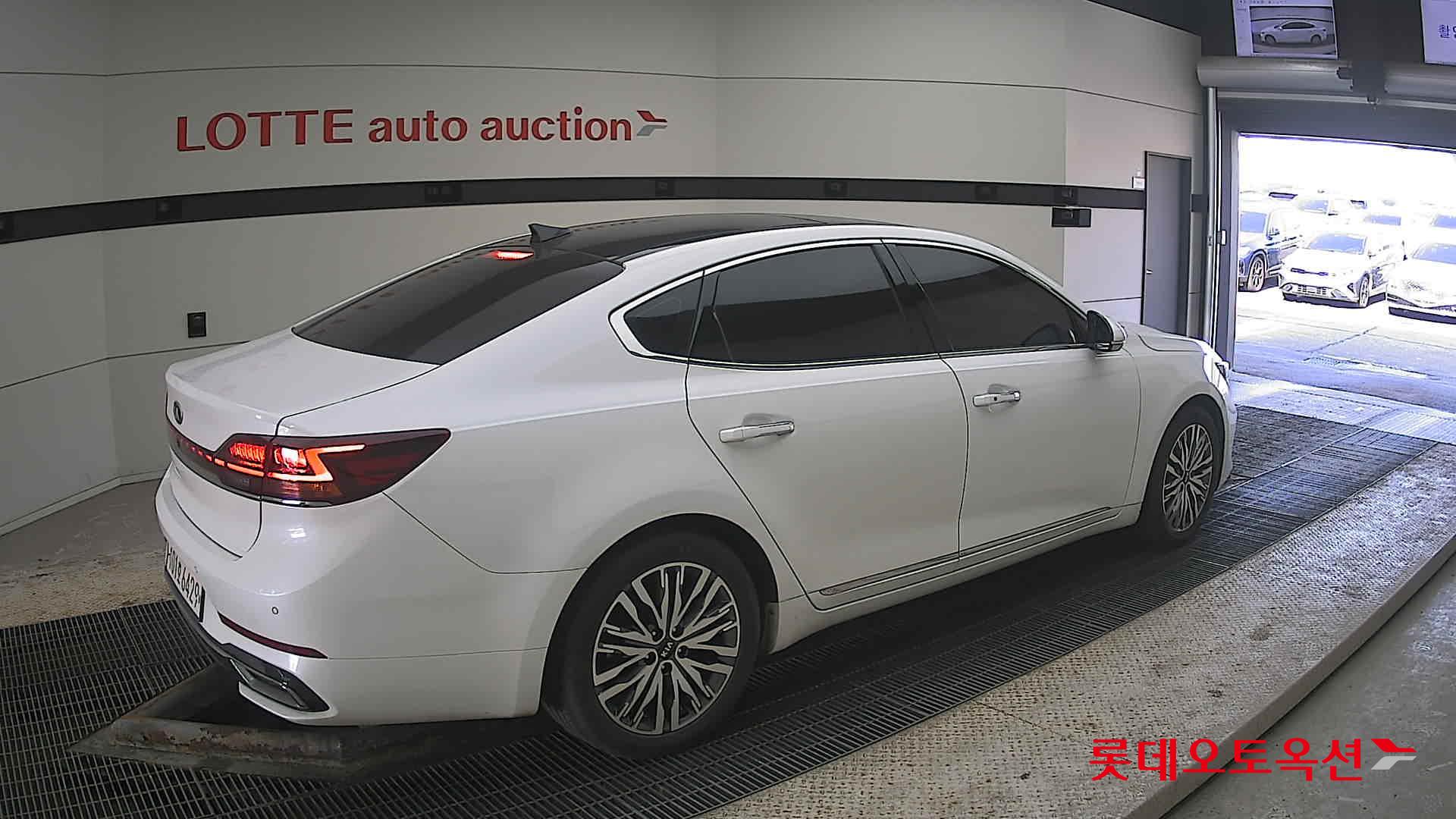 Kia K7 2020 - Image 19