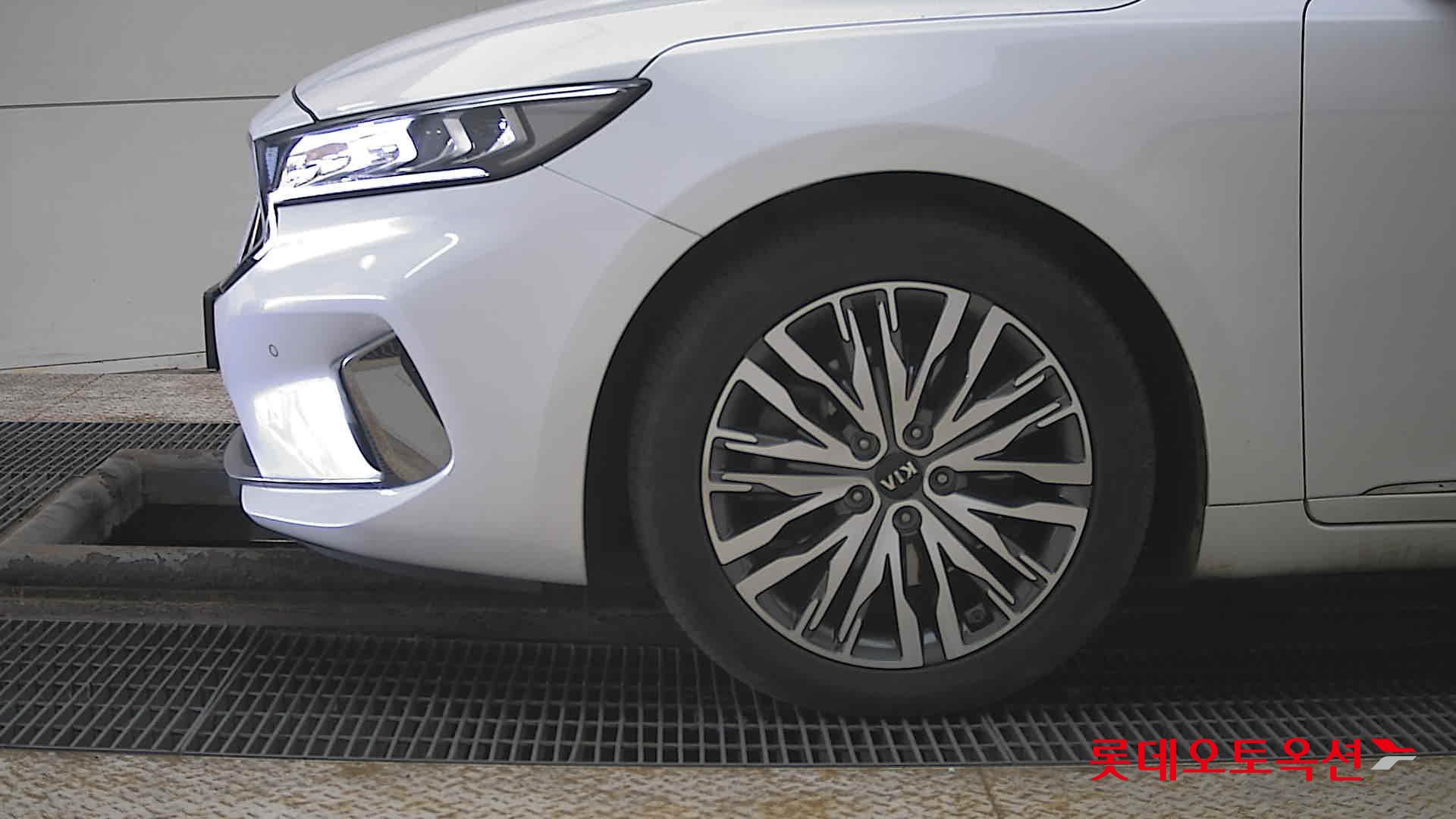 Kia K7 2020 - Image 25