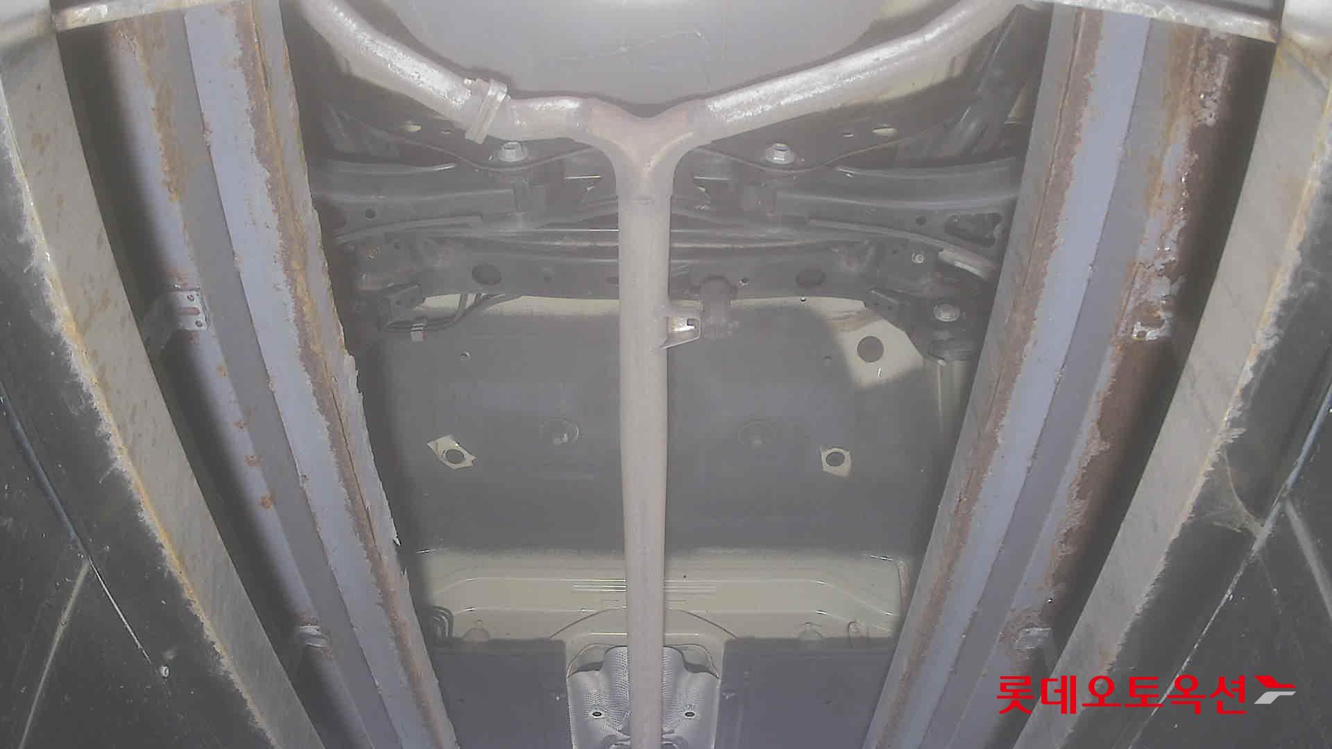 Kia K7 2020 - Image 2