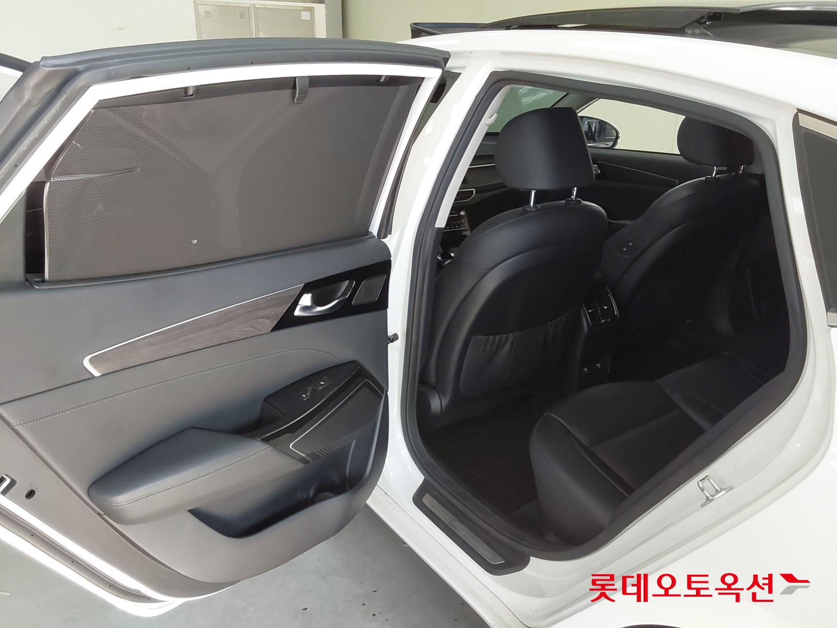 Kia K7 2020 - Image 37