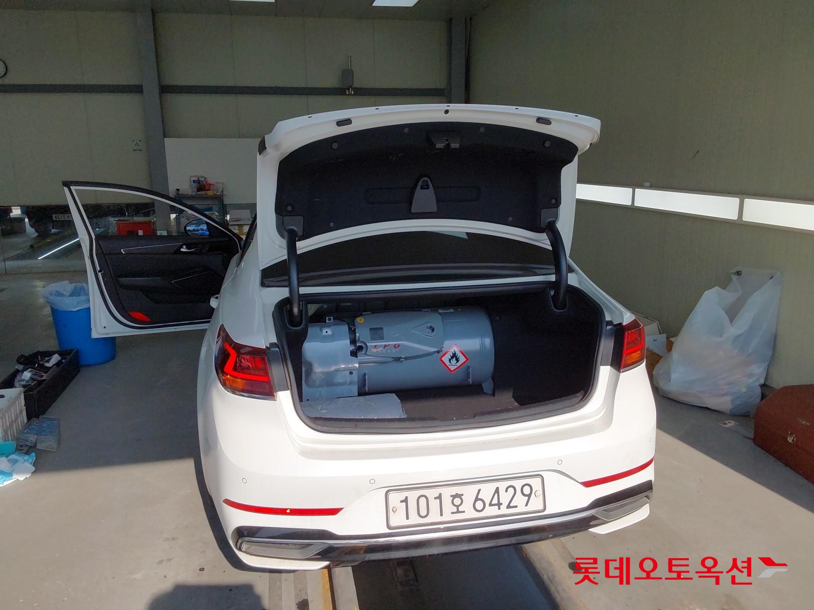 Kia K7 2020 - Image 9