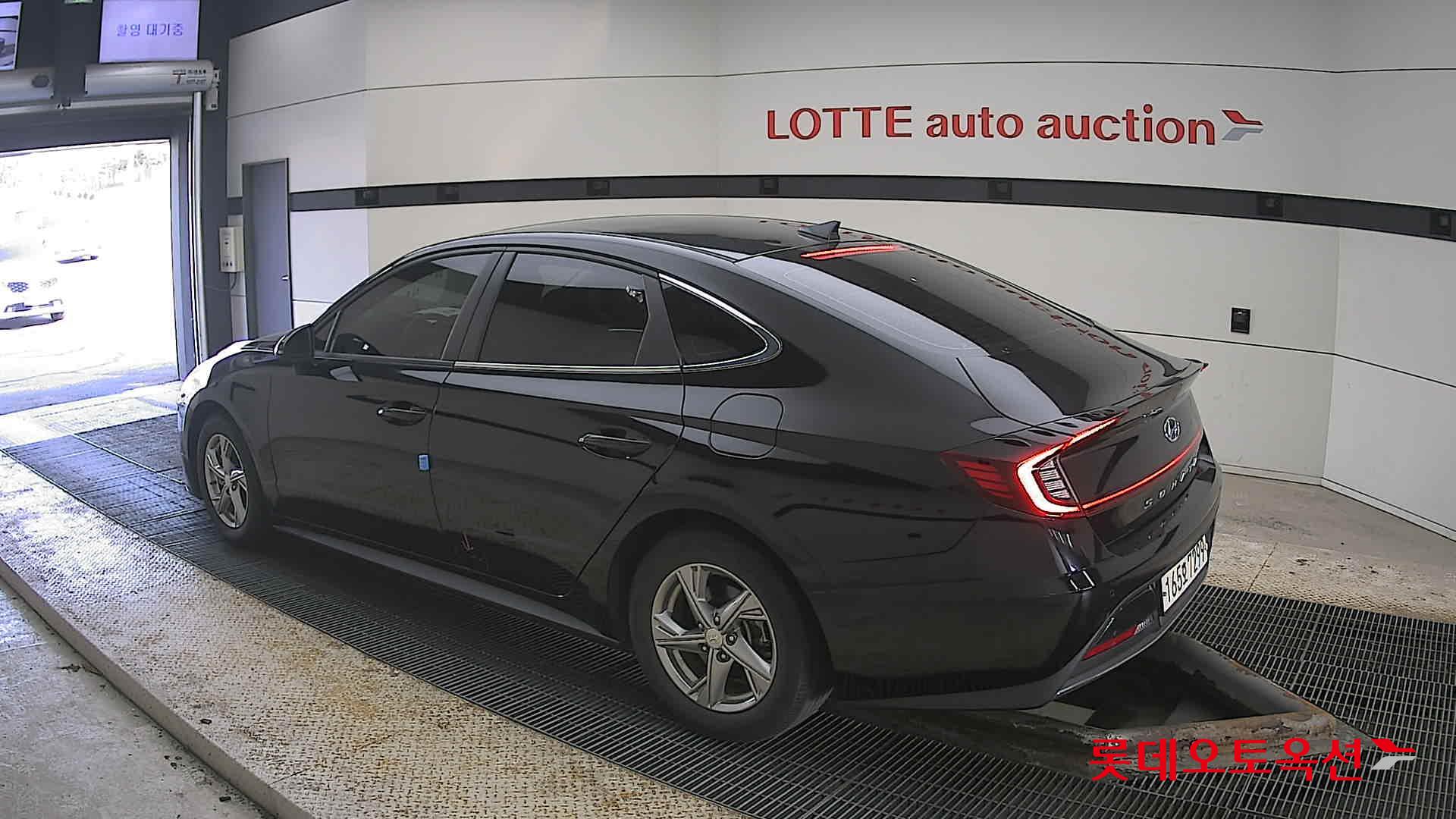 هيونداي سوناتا 2022 - صورة 15