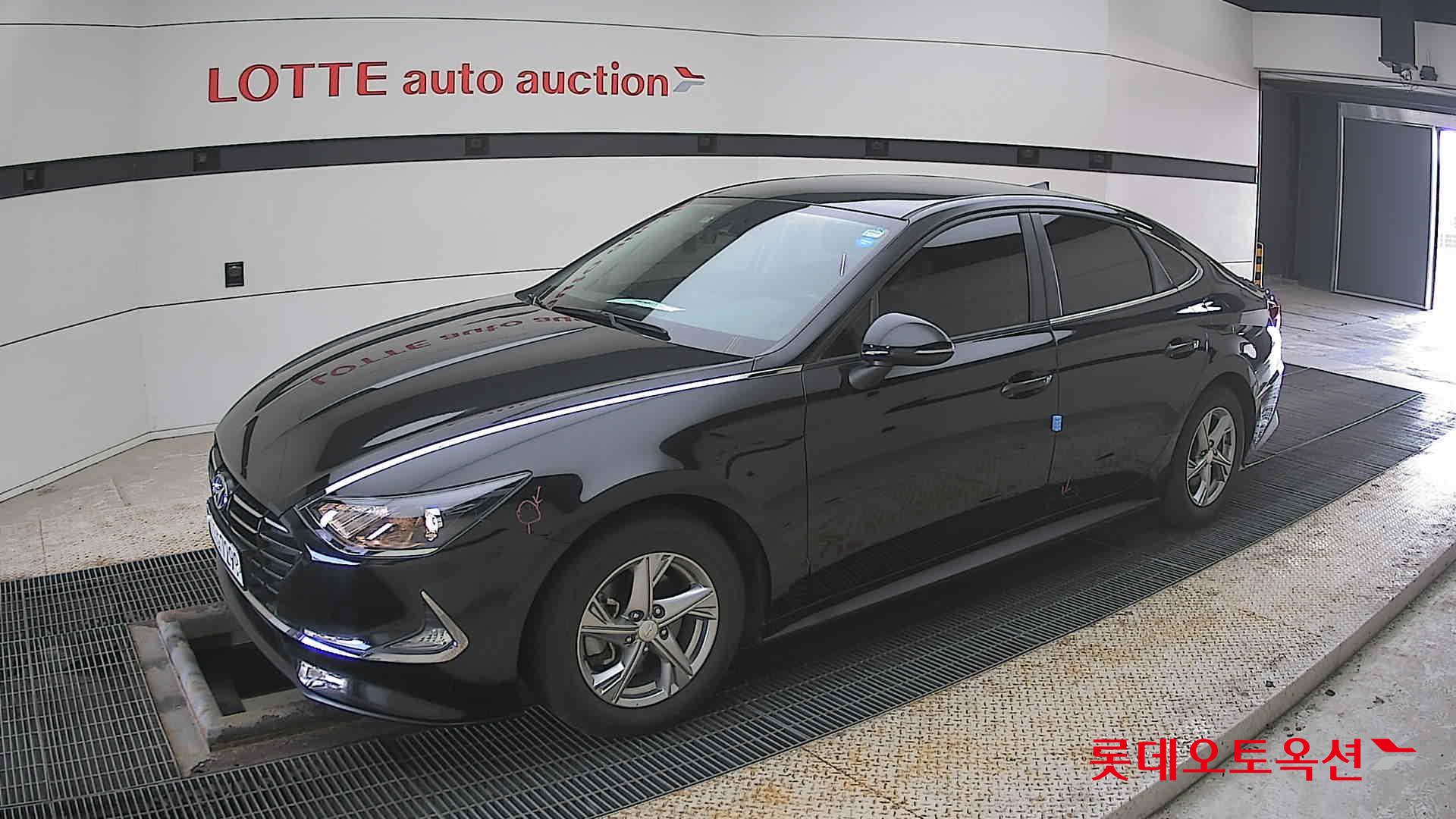 هيونداي سوناتا 2022 - صورة 11