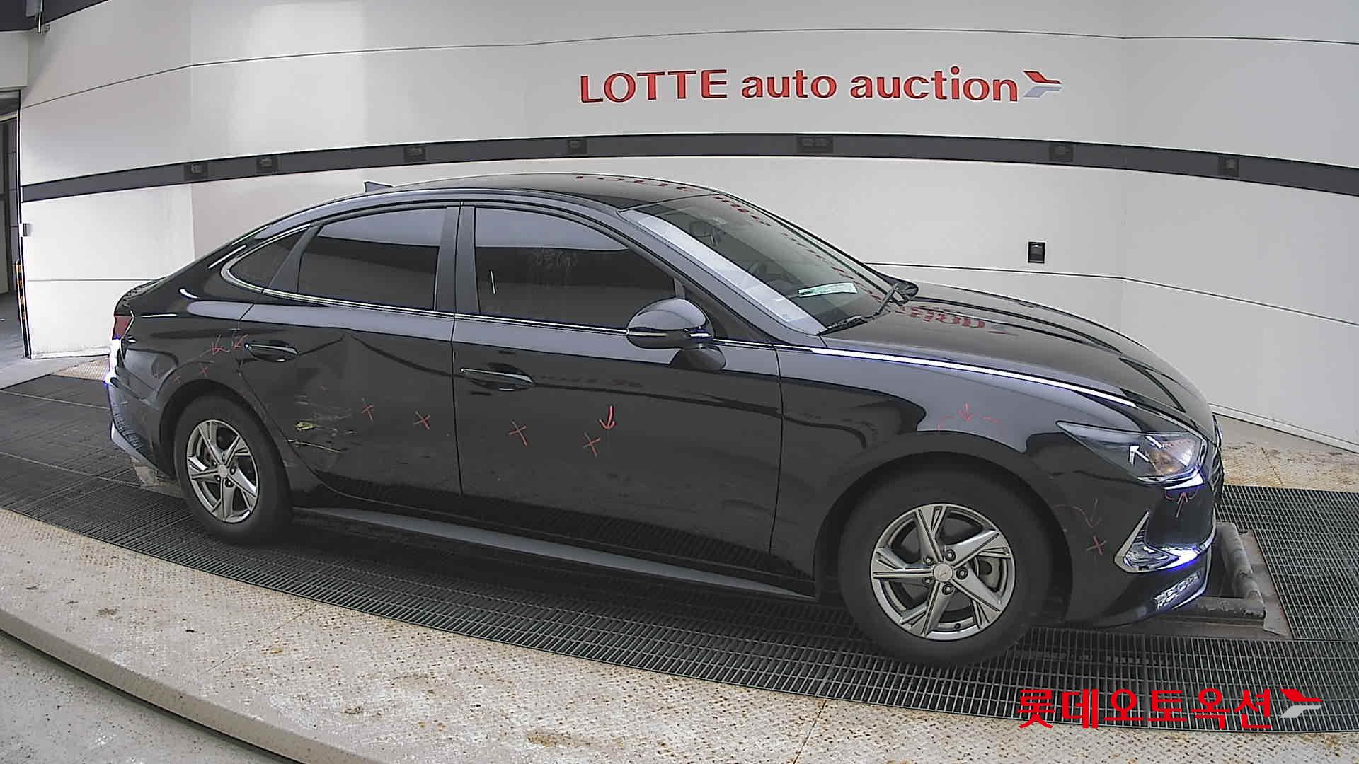 هيونداي سوناتا 2022 - صورة 22