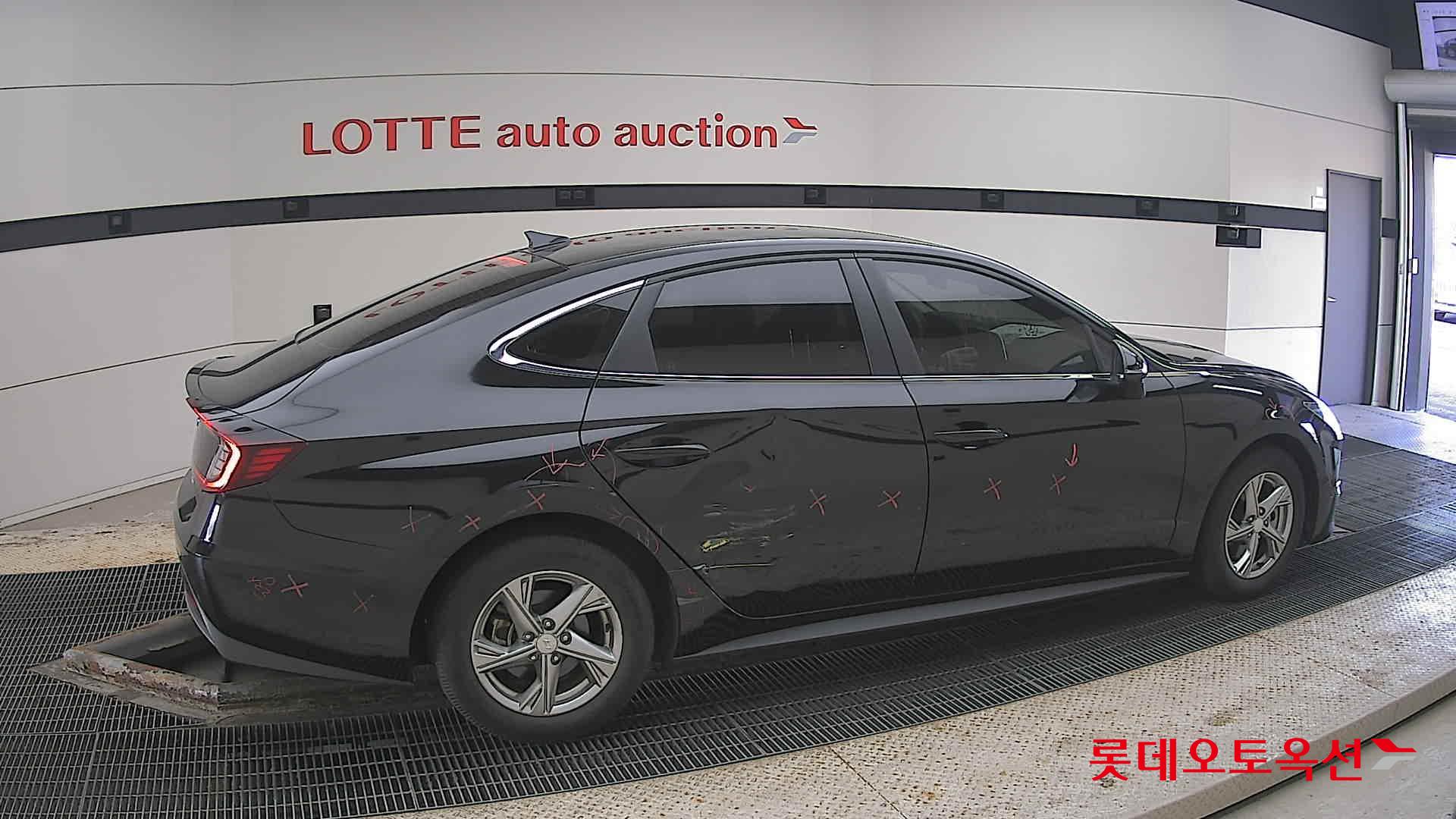 هيونداي سوناتا 2022 - صورة 20