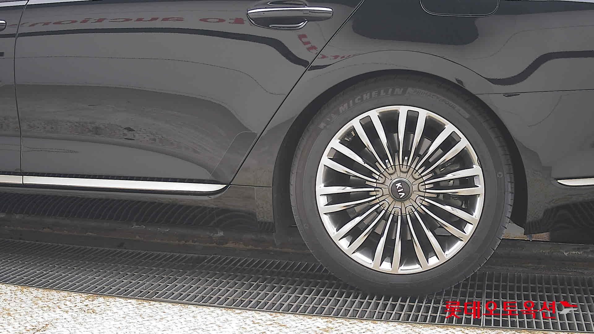 Kia K9 id 3816426 из Кореи 22