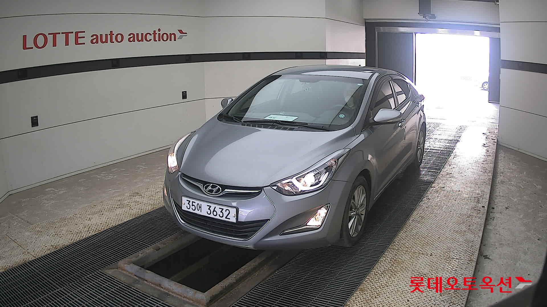 هيونداي إلانترا 2015 - صورة 10