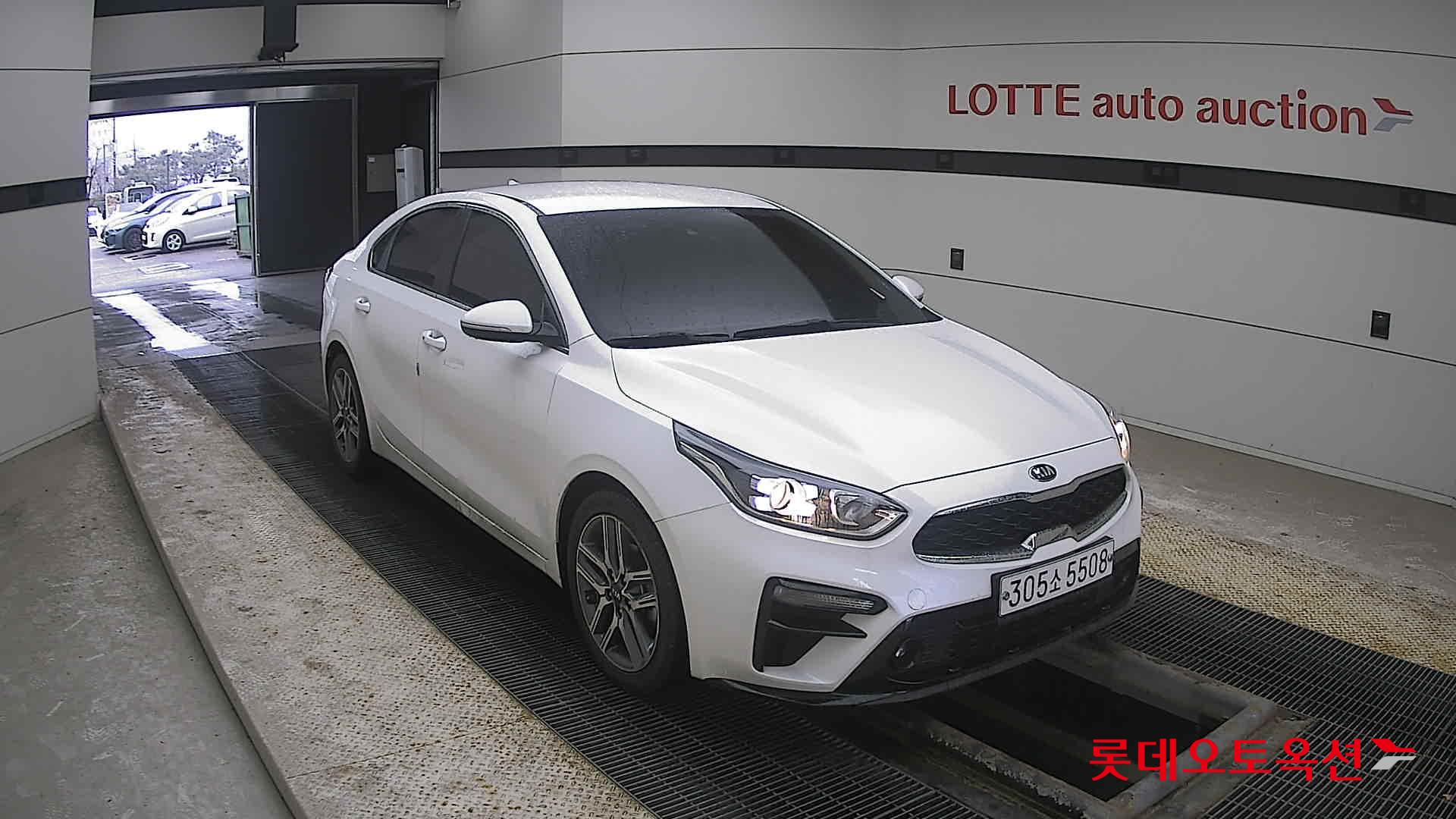 Kia K3 2020 Белый из Кореи, фото 2