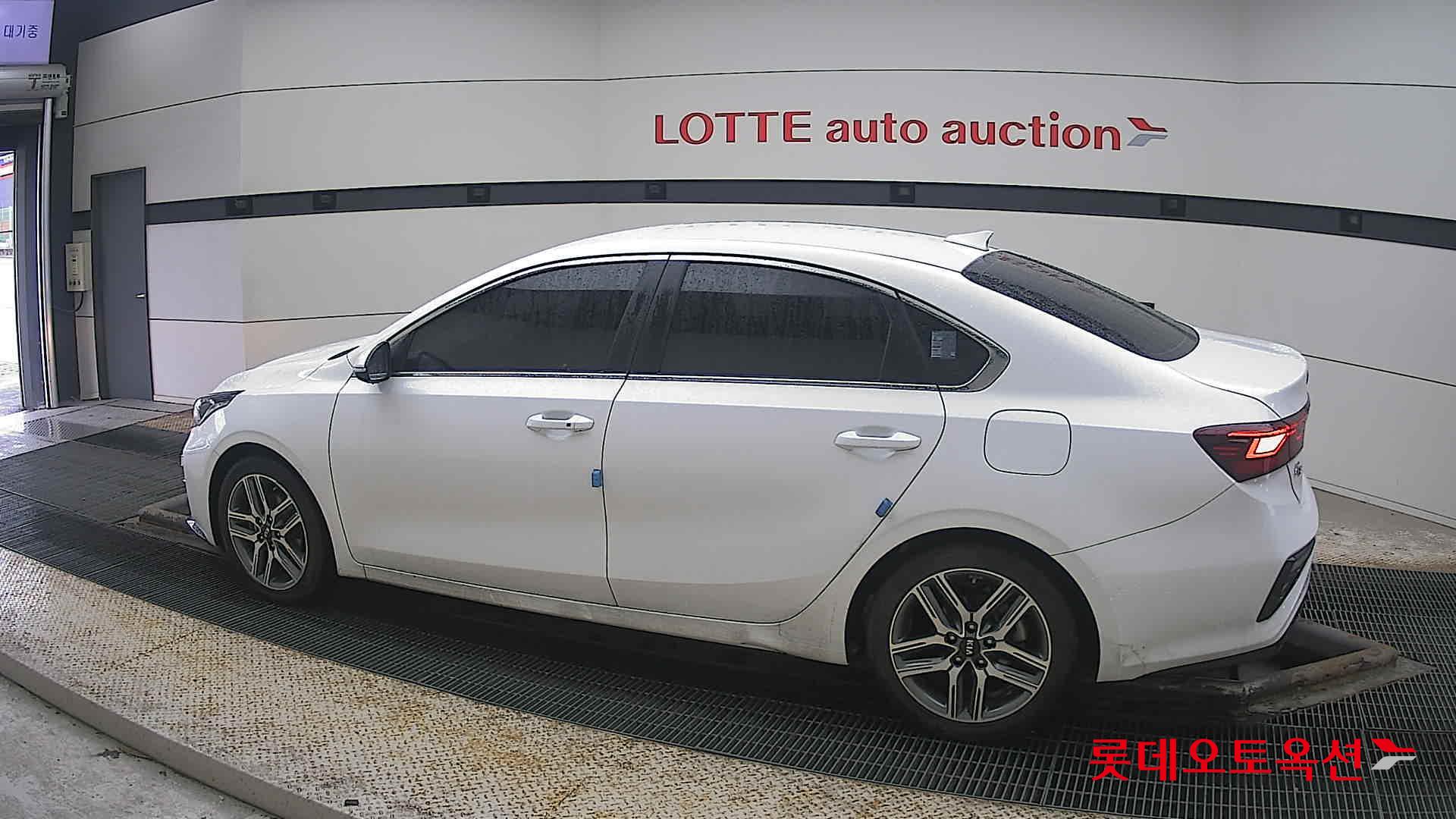 Kia K3 id 3809964 из Кореи 11