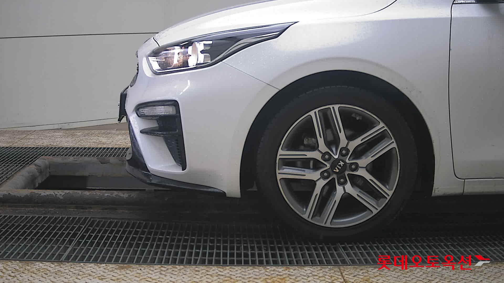 Kia K3 id 3809964 из Кореи 21