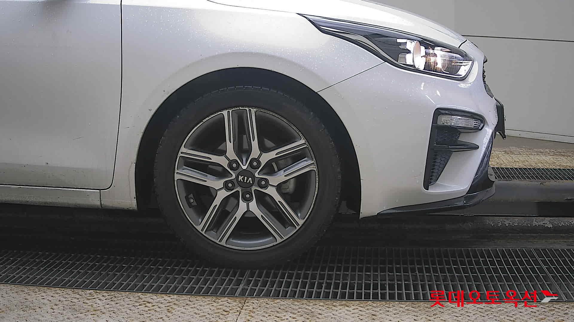 Kia K3 id 3809964 из Кореи 23