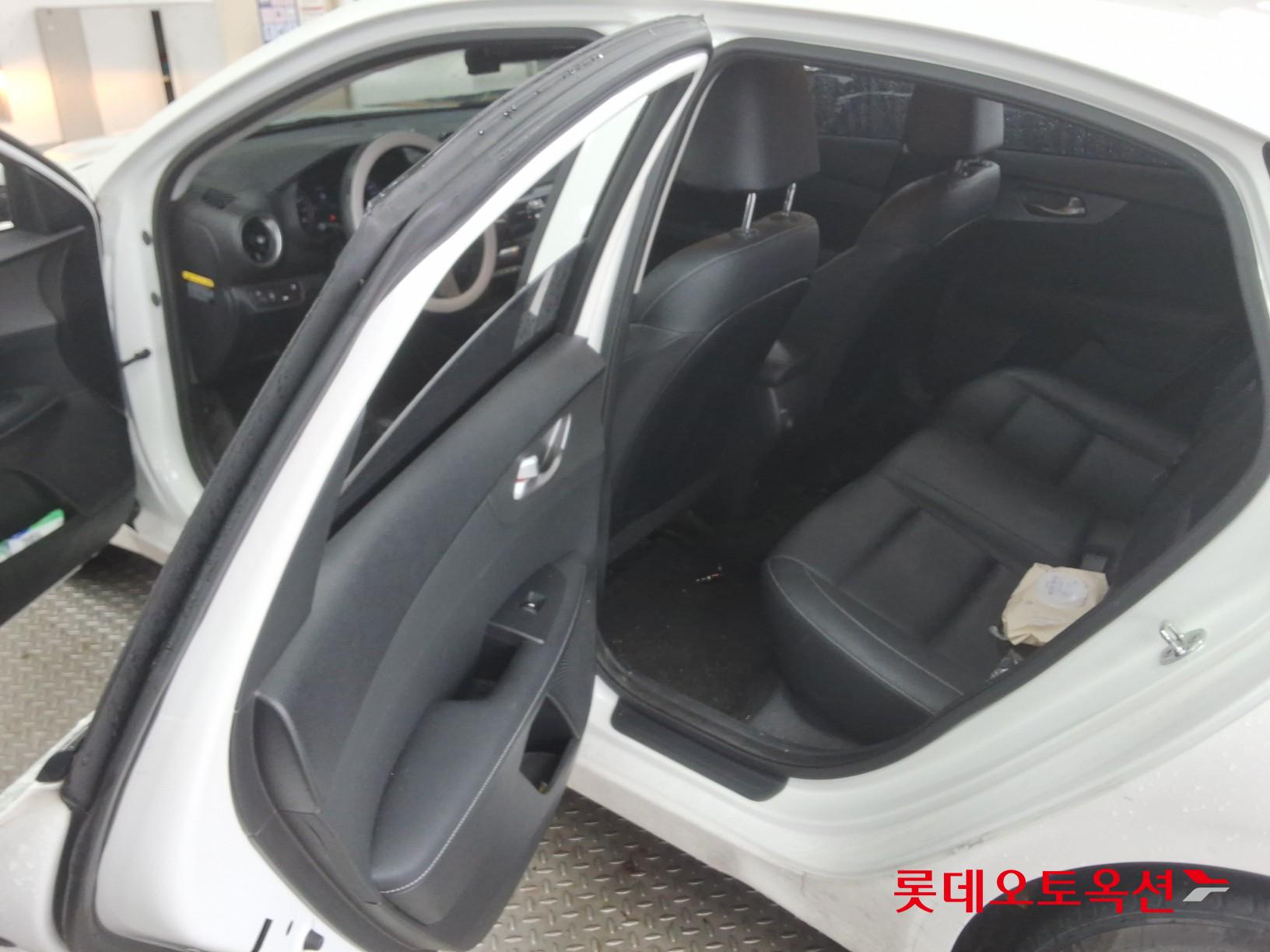 Kia K3 id 3809964 из Кореи 36