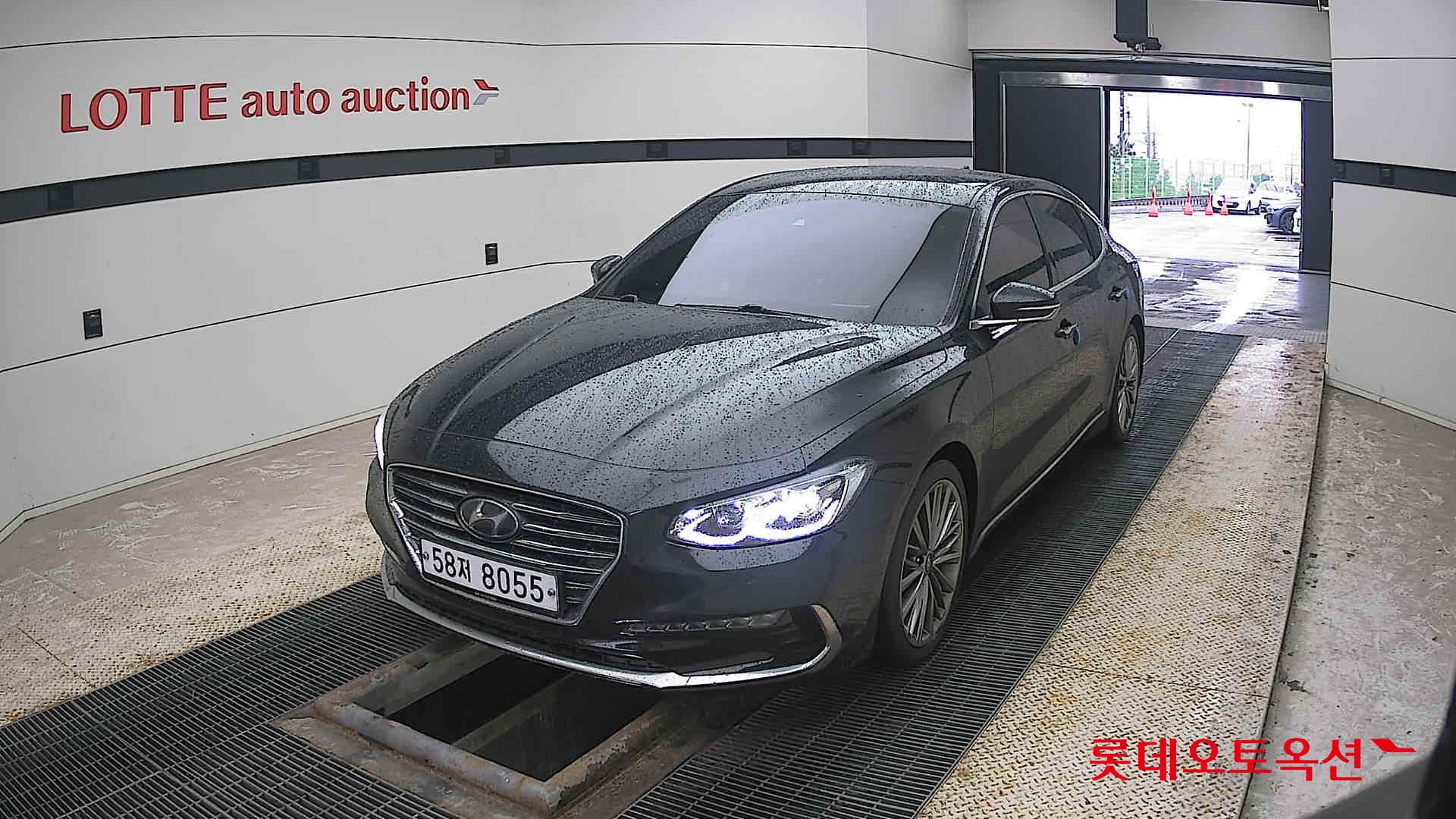 Hyundai Grandeur 2018 Черный из Кореи