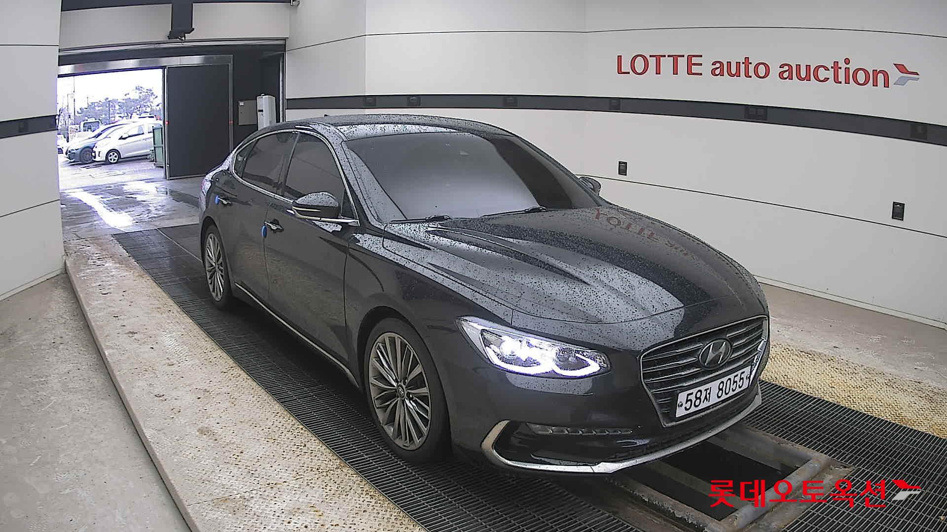 Hyundai Grandeur 2018 Черный из Кореи, фото 2