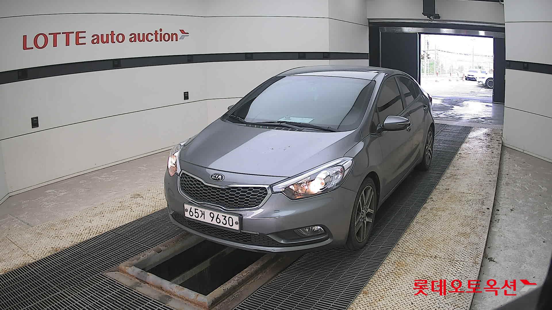 كيا K3 2014 - صورة 10