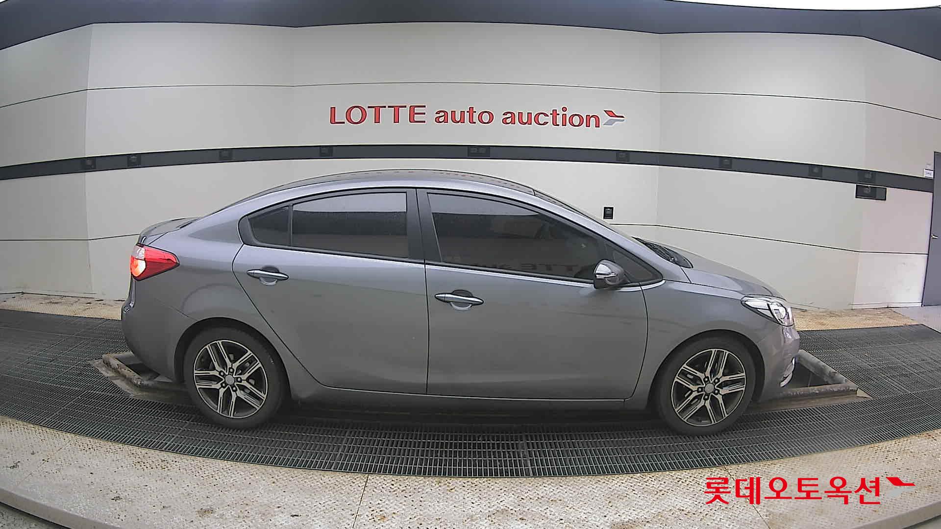 كيا K3 2014 - صورة 21