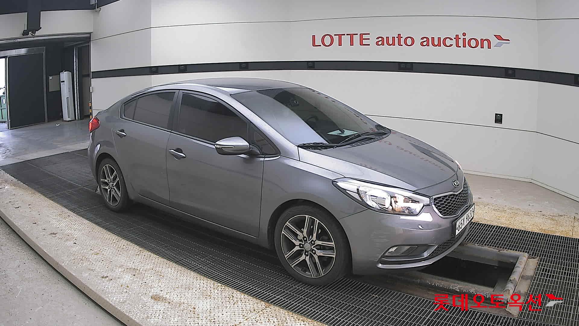 كيا K3 2014 - صورة 23