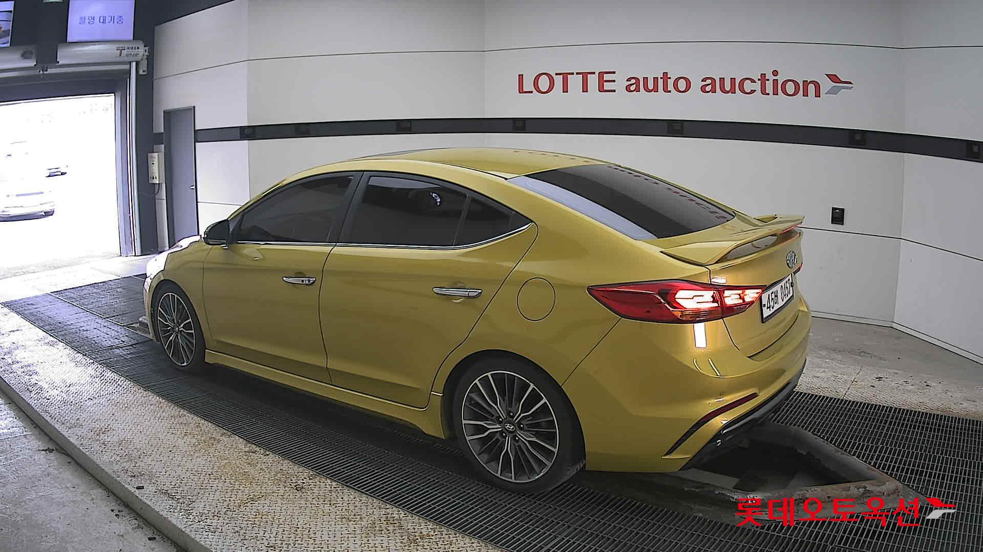 현대자동차 아반떼 2017 - 이미지 15