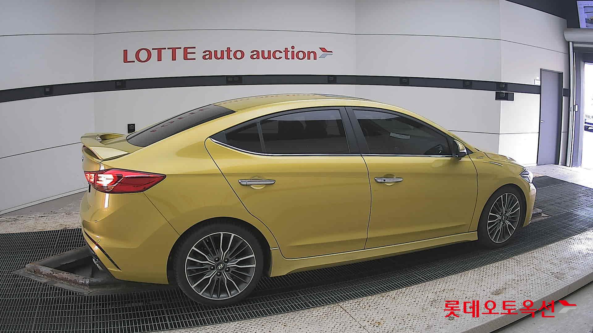 현대자동차 아반떼 2017 - 이미지 20