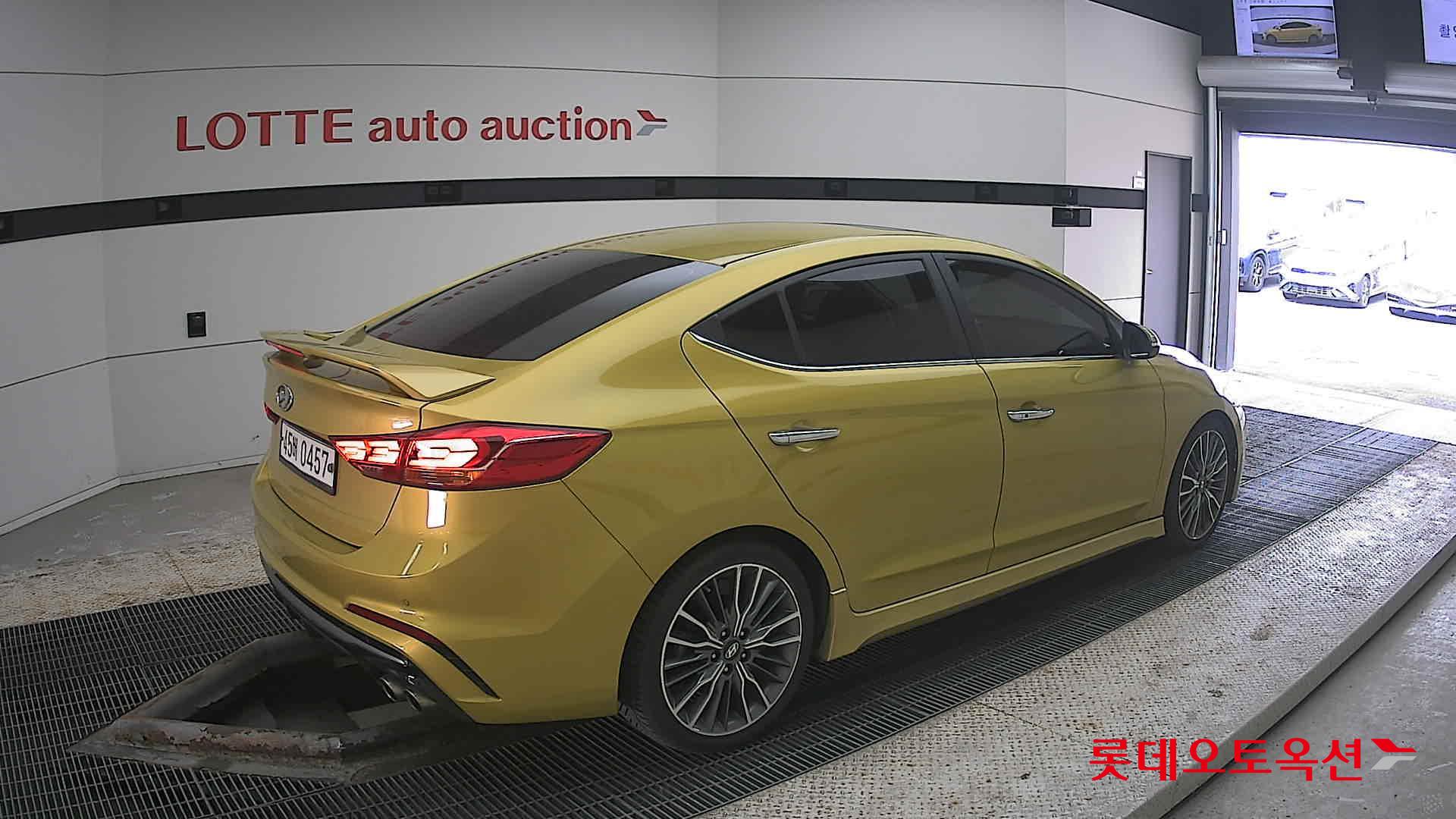 현대자동차 아반떼 2017 - 이미지 19