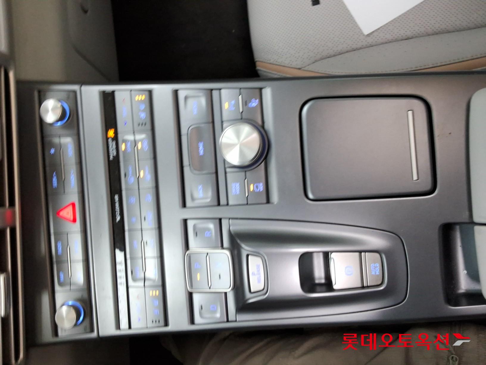 هيونداي نيكسو 2023 - صورة 32