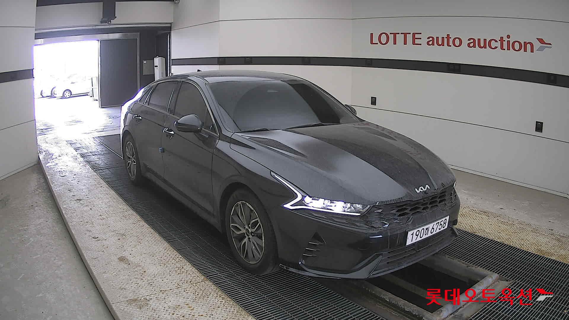 كيا K5 2023 - صورة 6